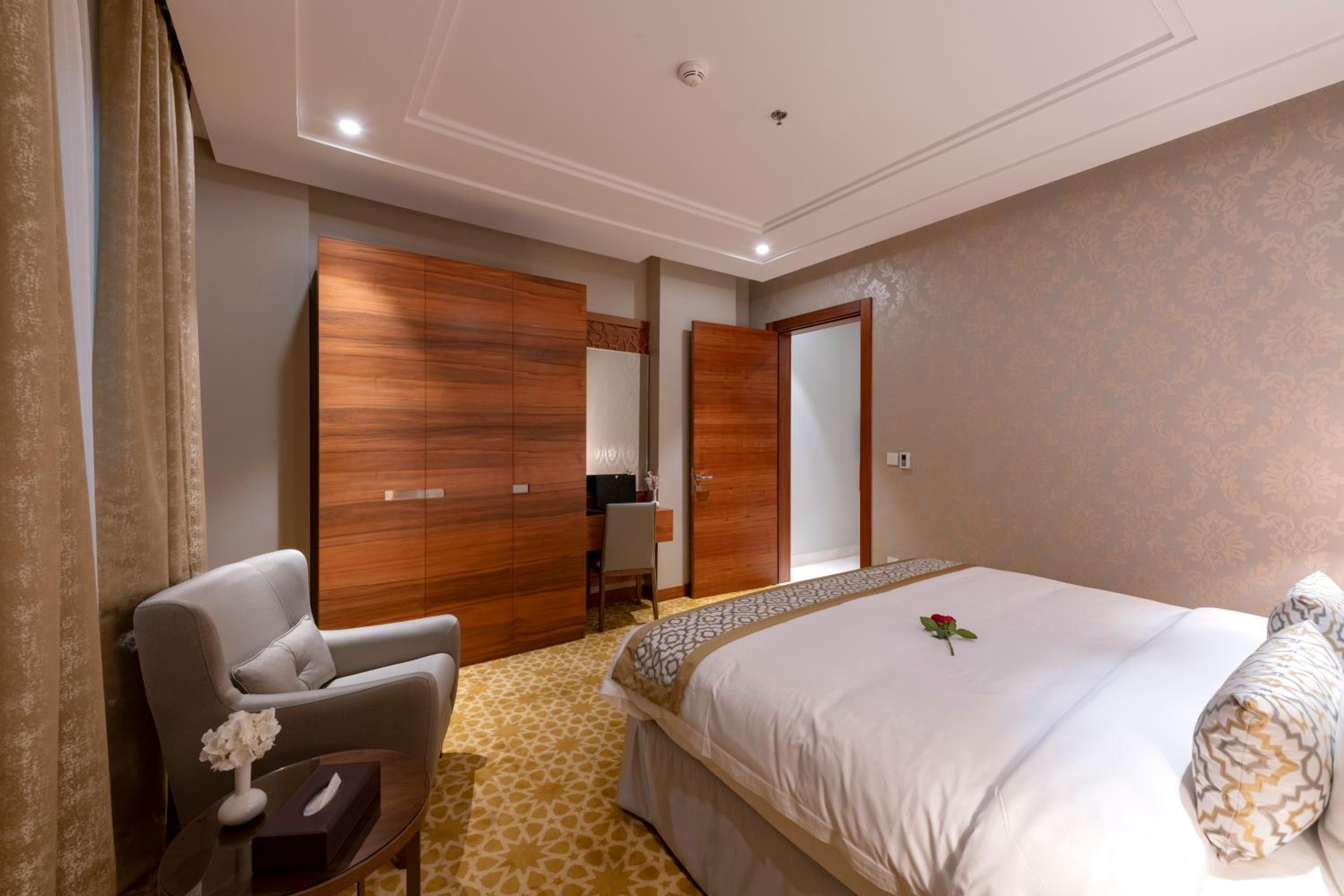 Junior Suite - Photo 2