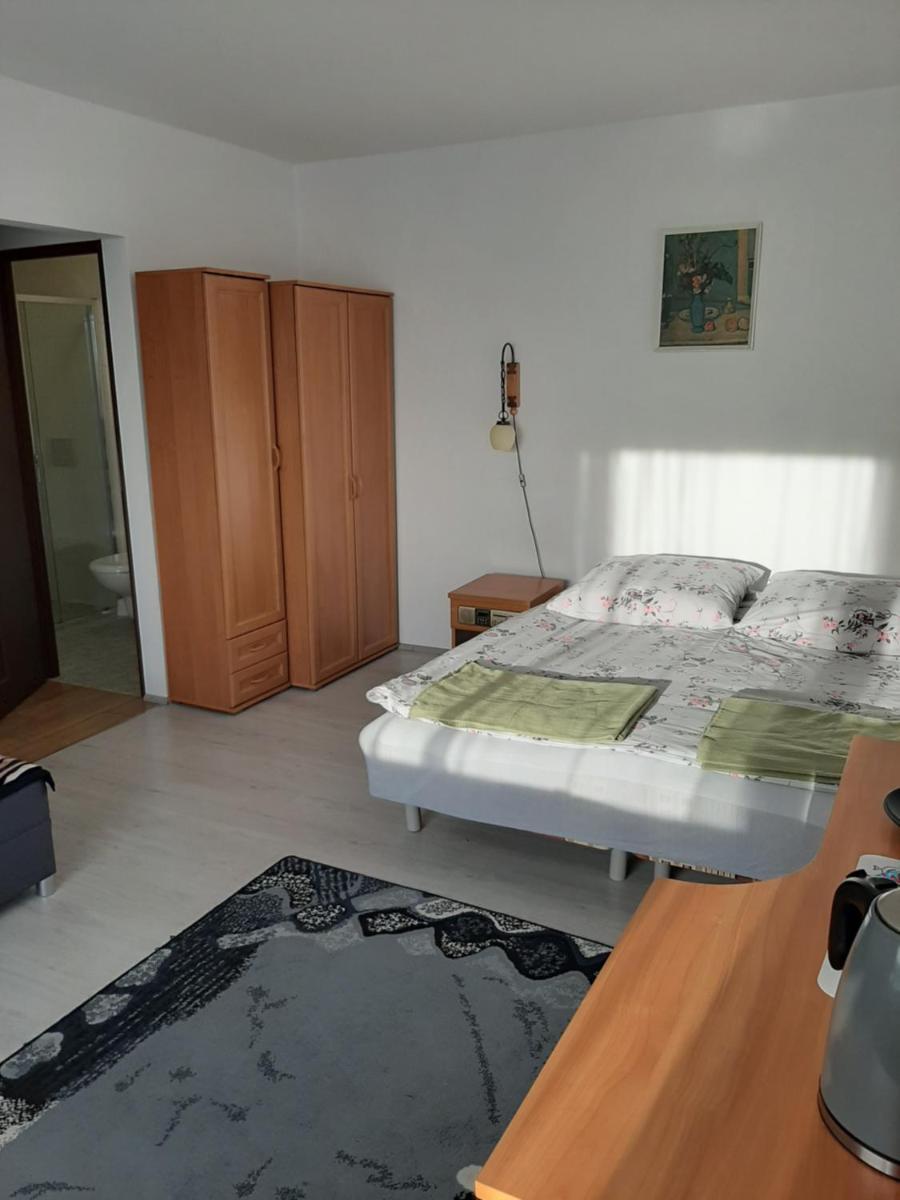 Quadruple Room with Bathroom photo 2