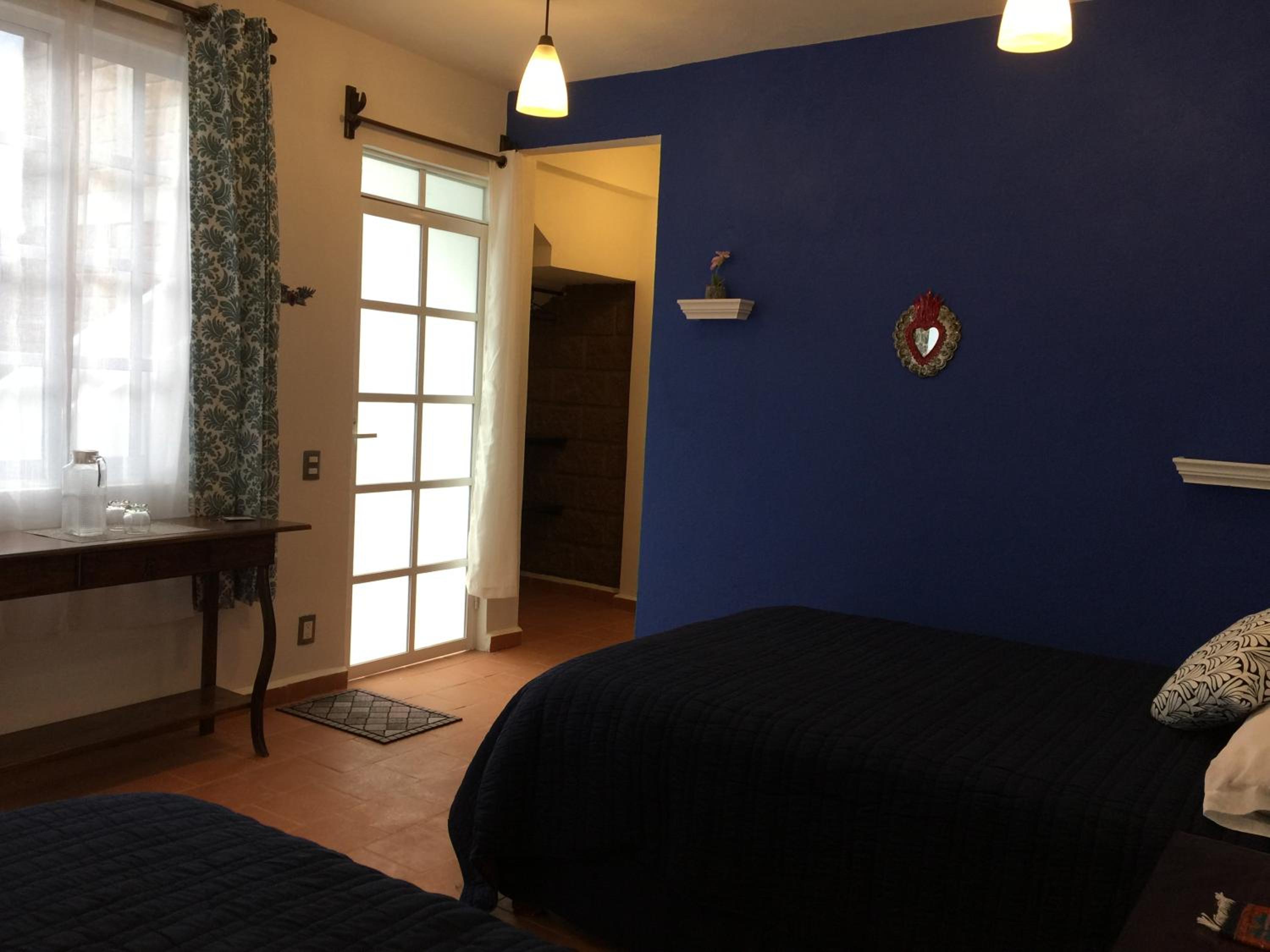 Double or Twin Room - Photo 5
