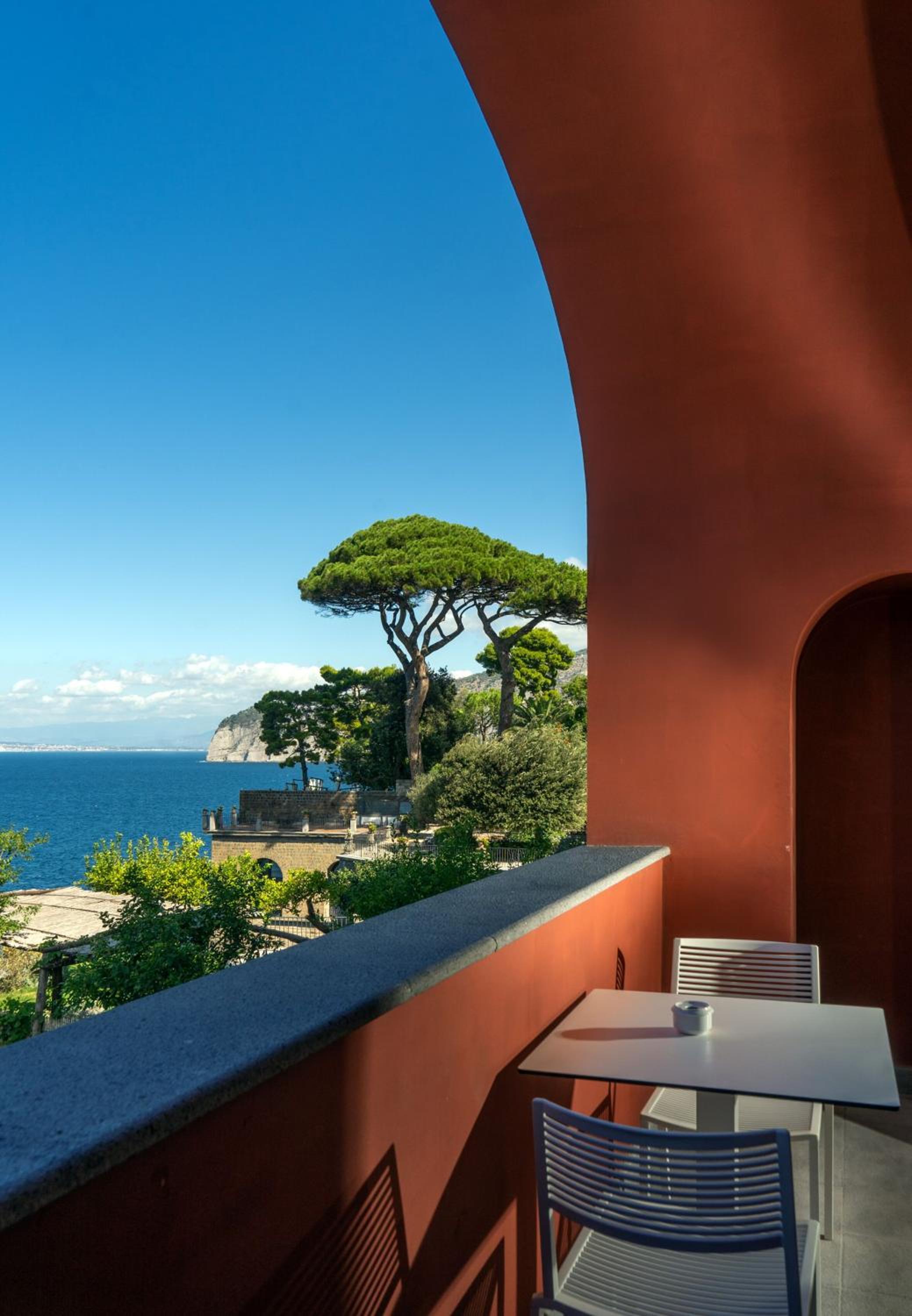 Superior Deluxe Sea View - Photo 5