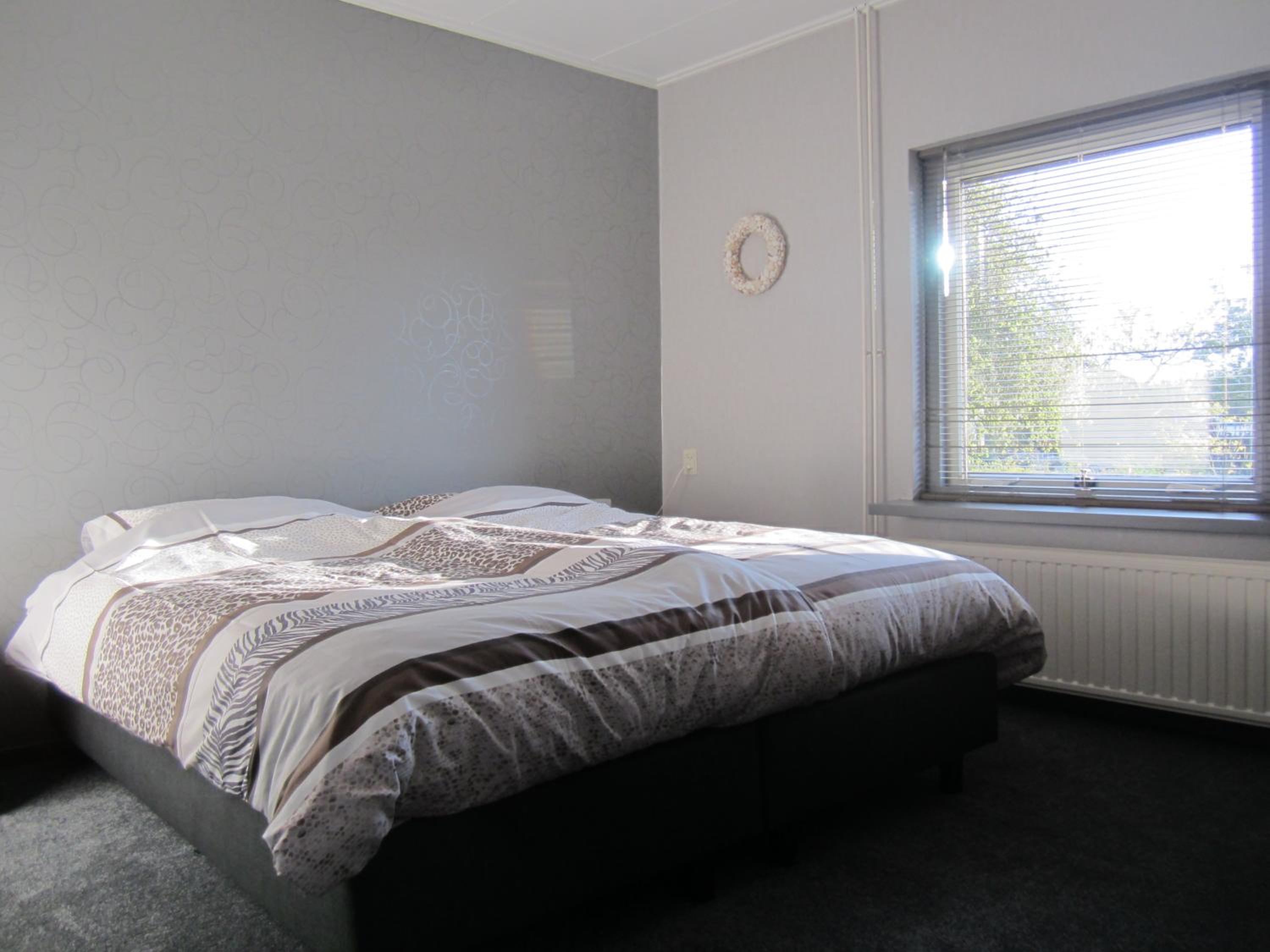 Standard Double Room with Shared Bathroom photo 2