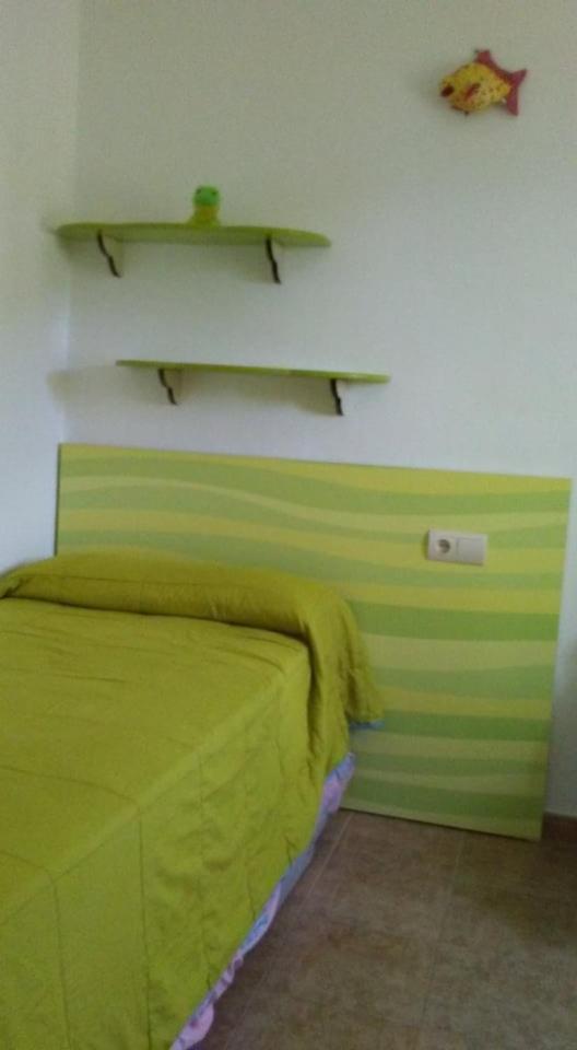 Casa de cuatro habitaciones
