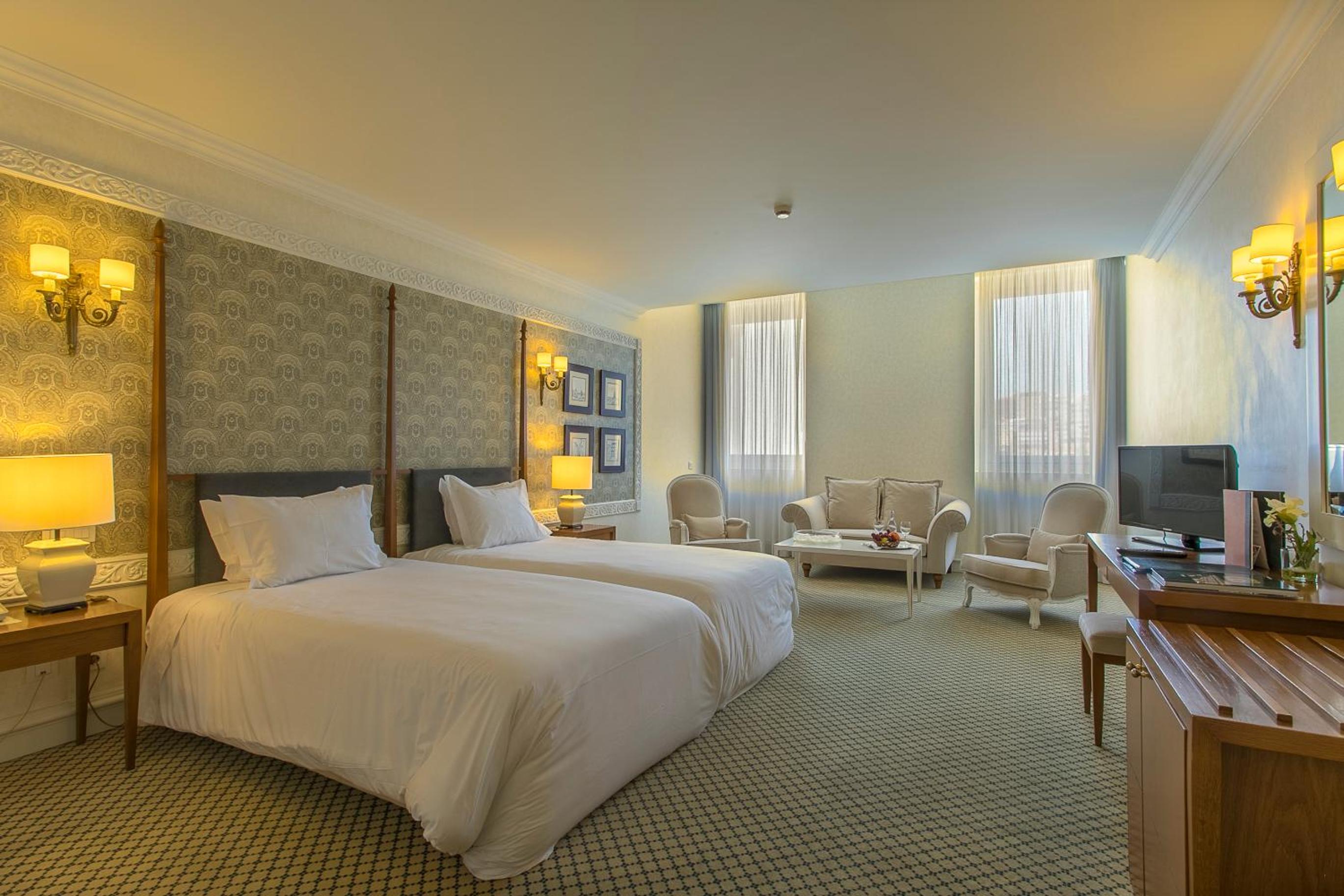Standard Twin Room - Photo 1