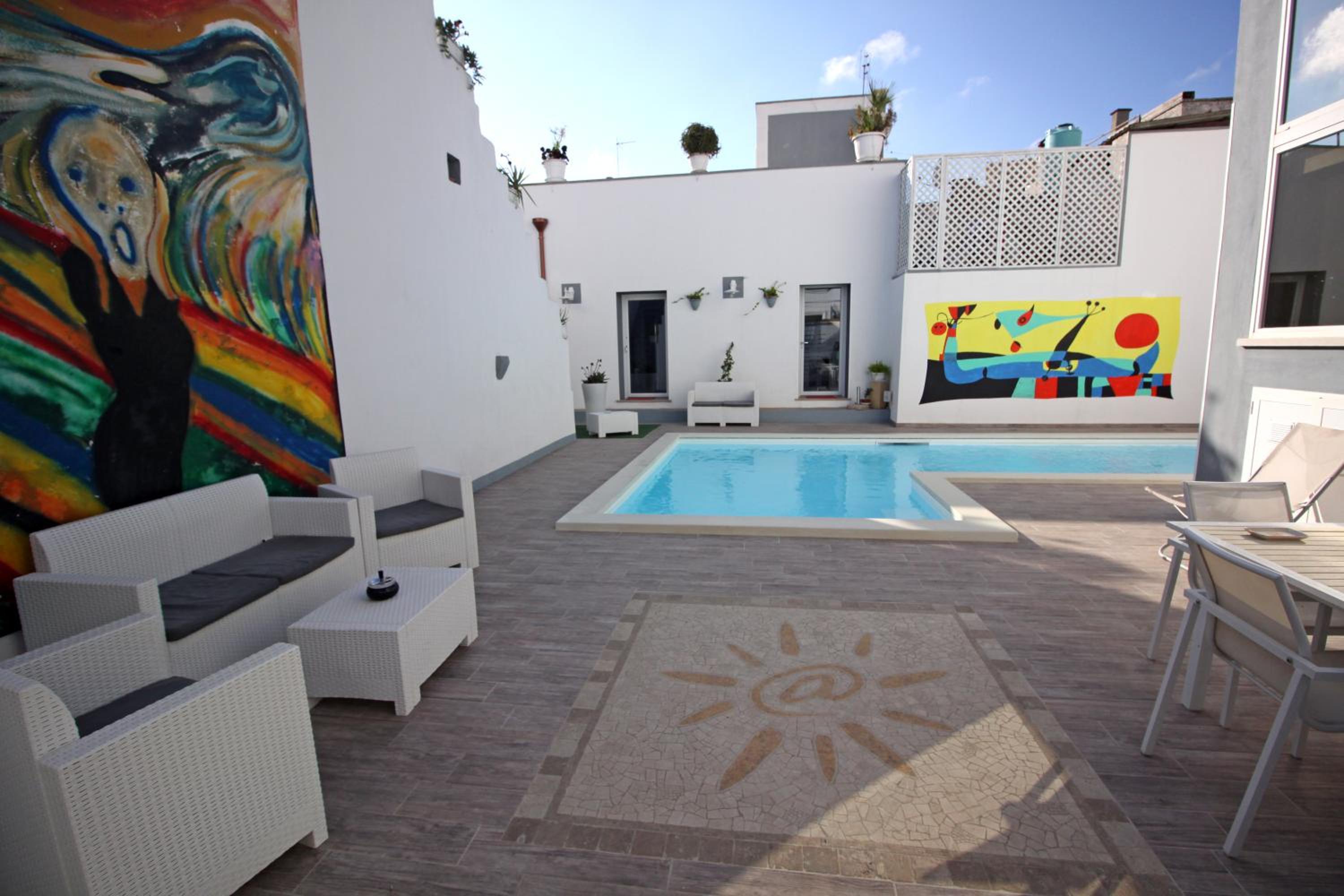 Superior Apartment photo 2