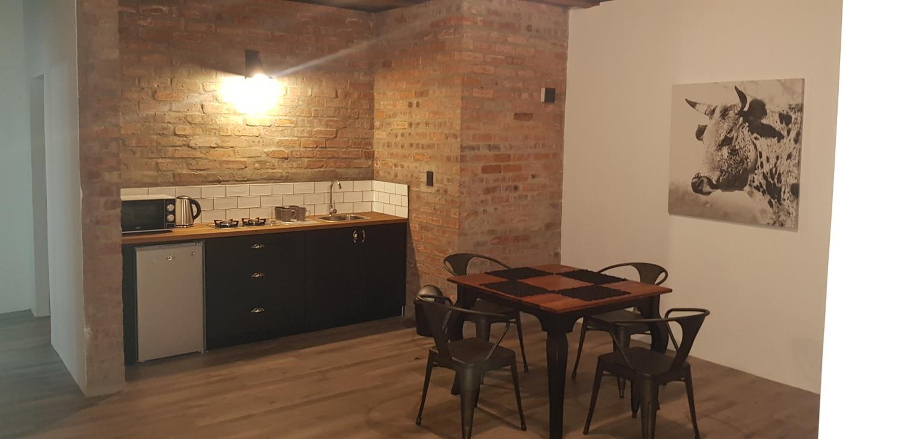 Family Apartment - Photo 8