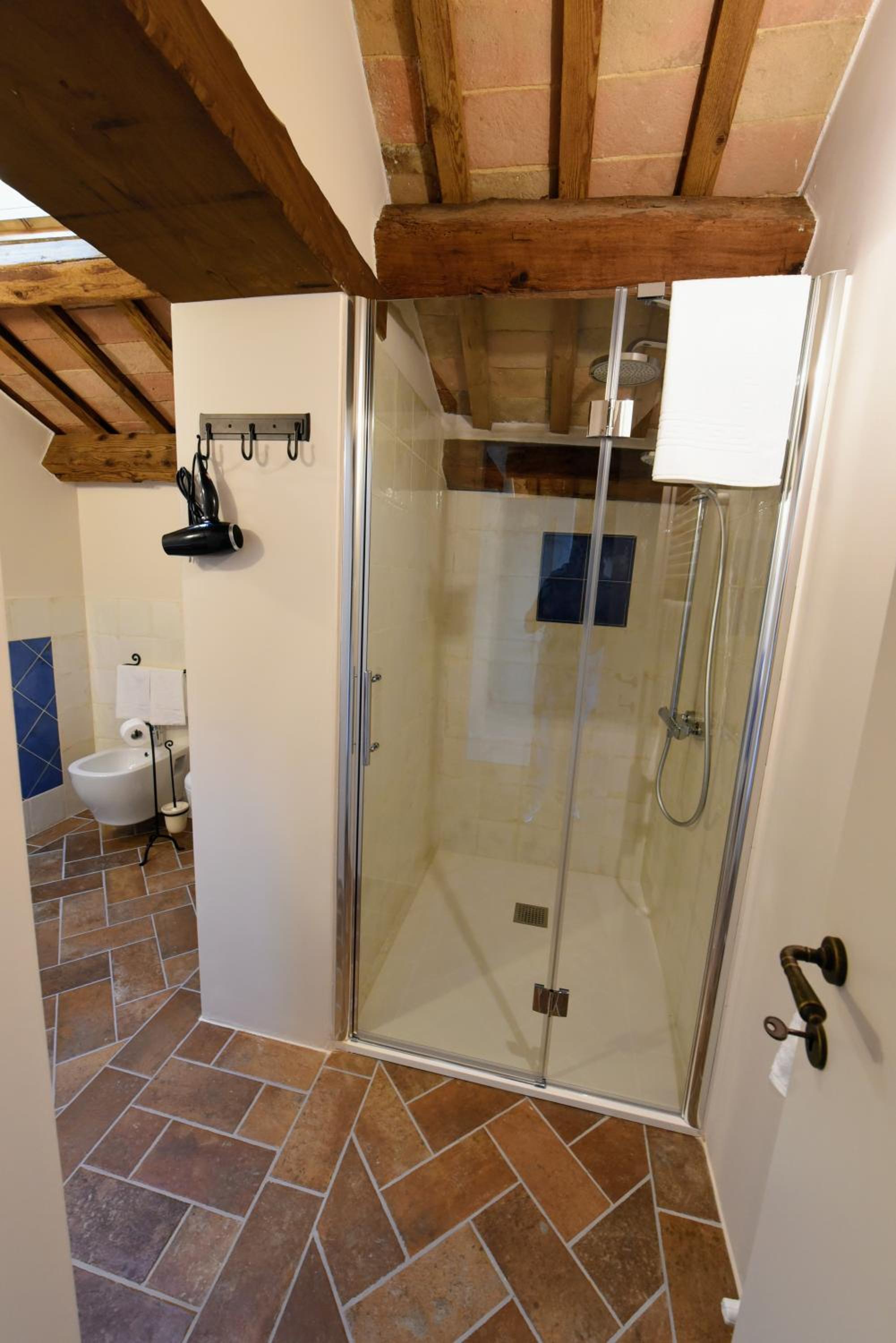 Double or Twin Room with Pool View photo 2