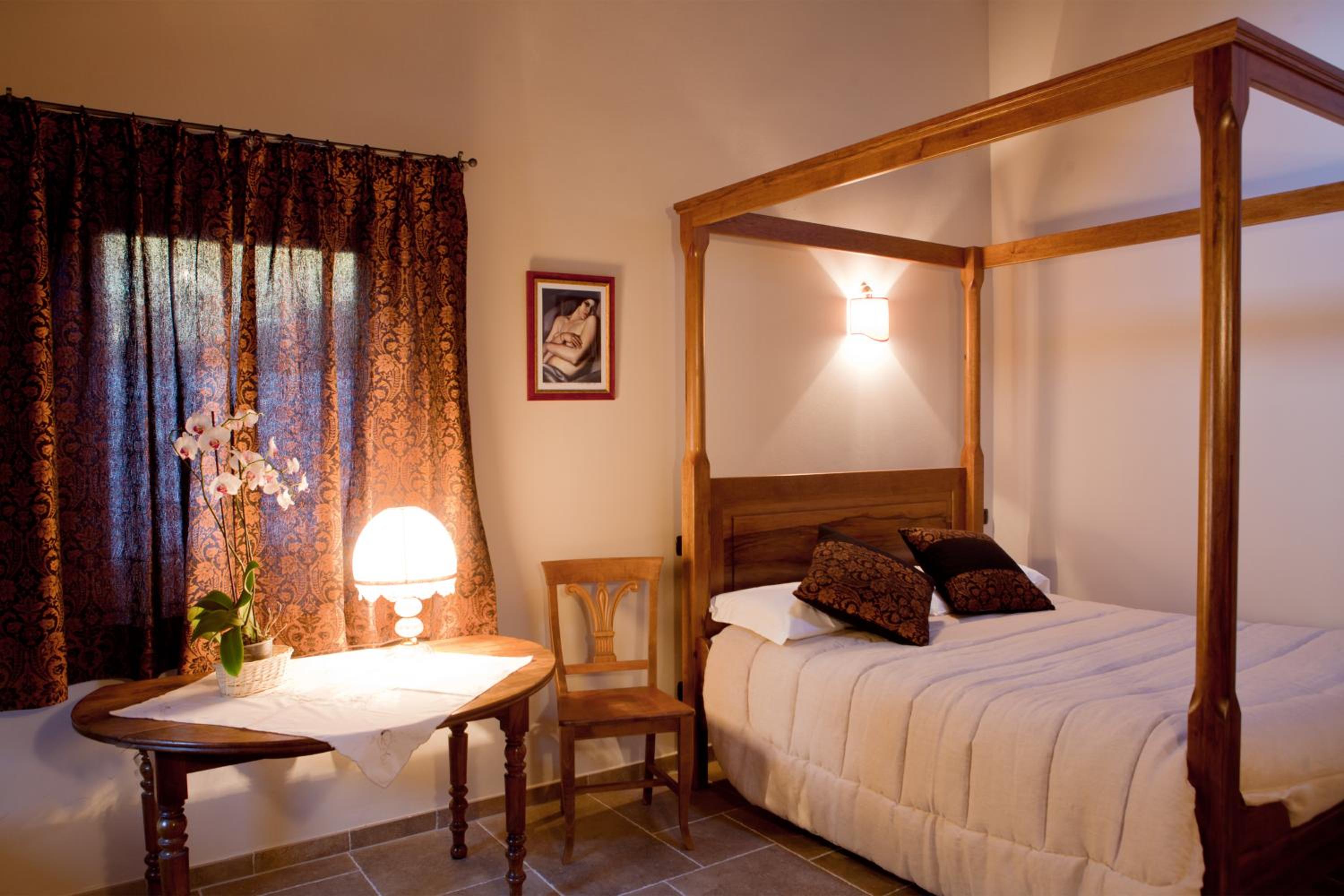 Suite with Mountain View - Photo 1