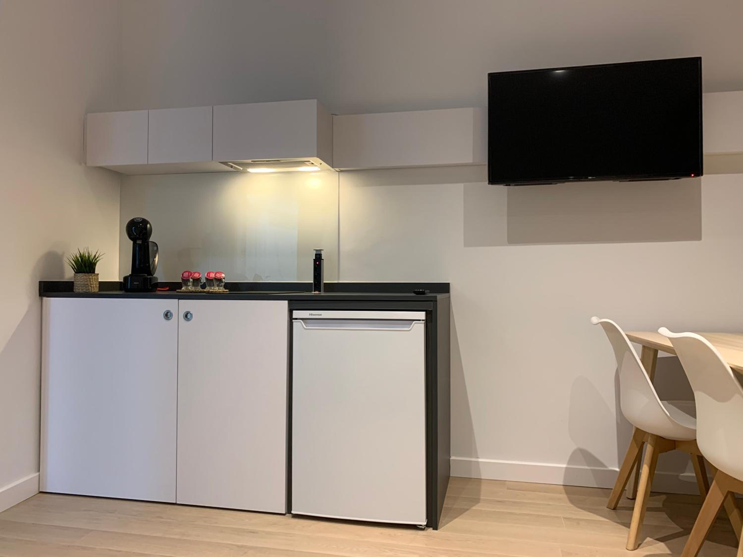 Deluxe Apartment photo 2