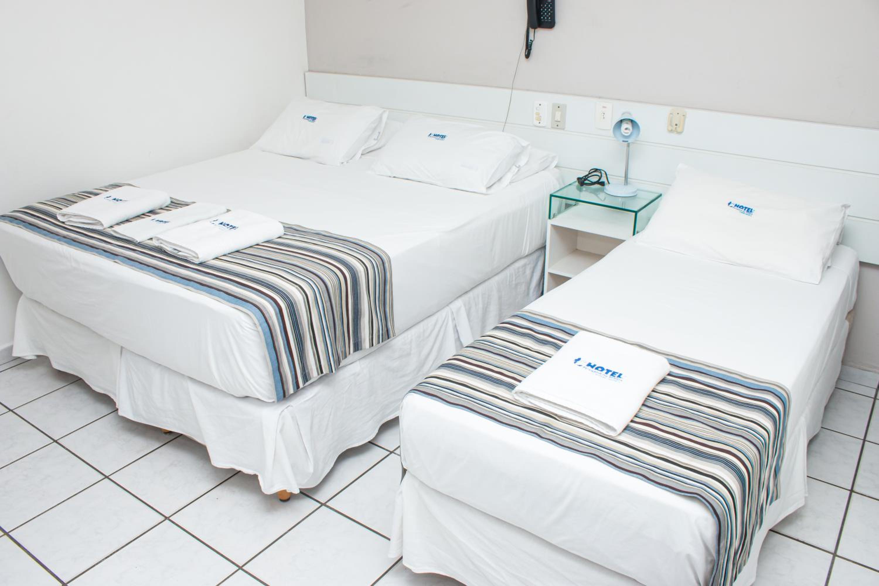 Standard Triple Room photo 2