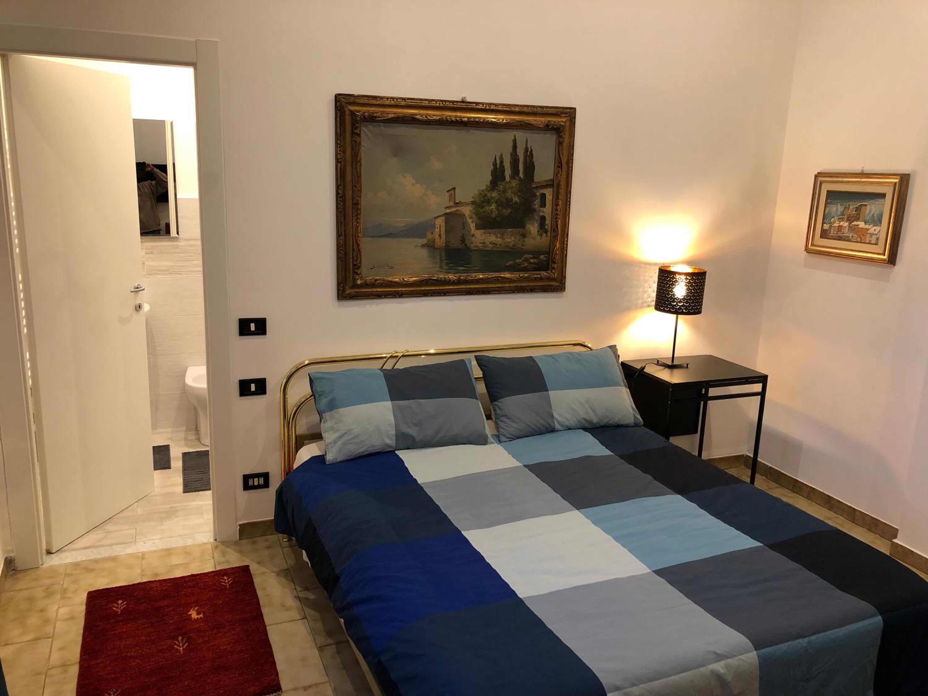 Double Room with Private Bathroom photo 1