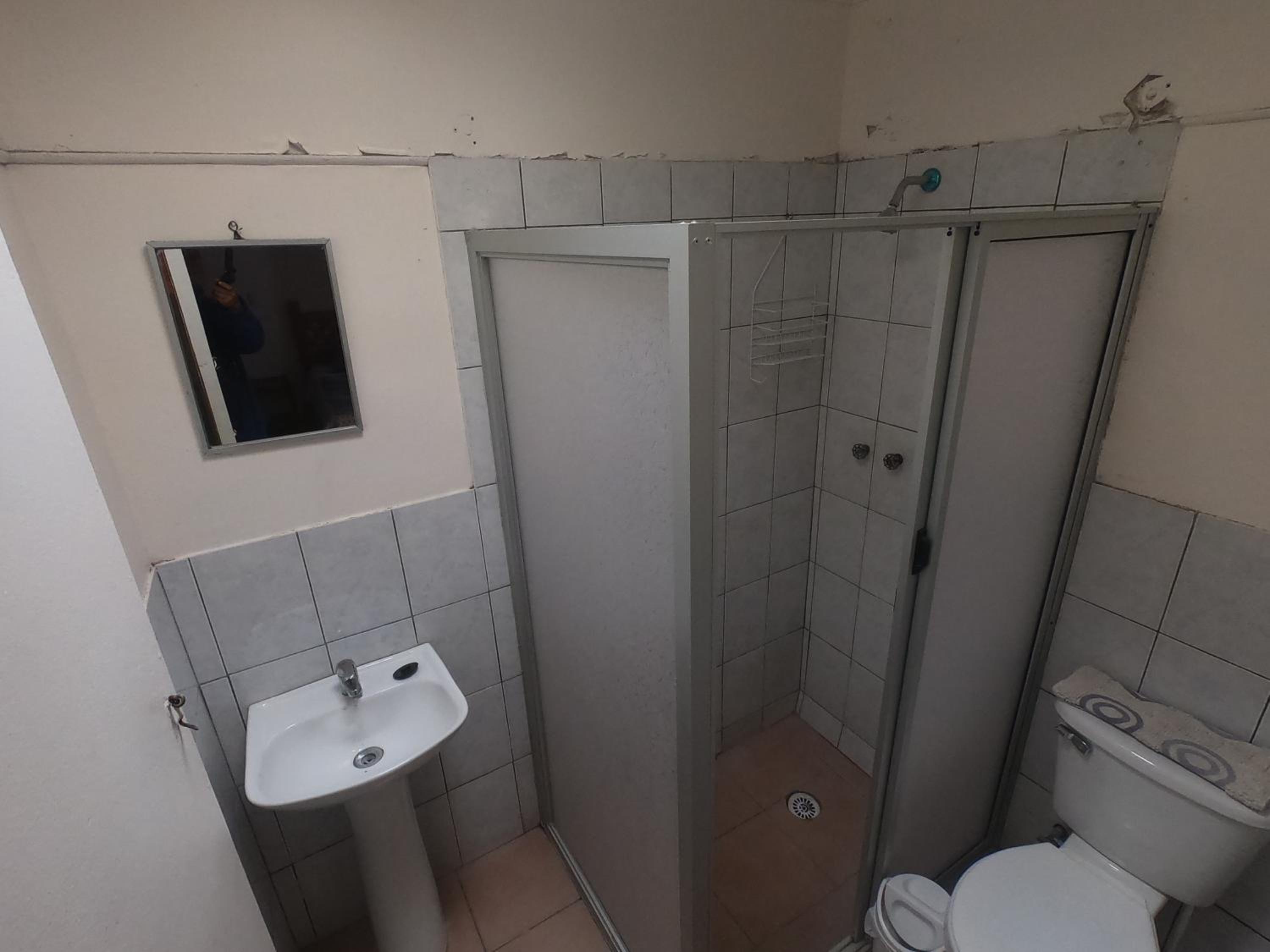 Standard Triple Room photo 3