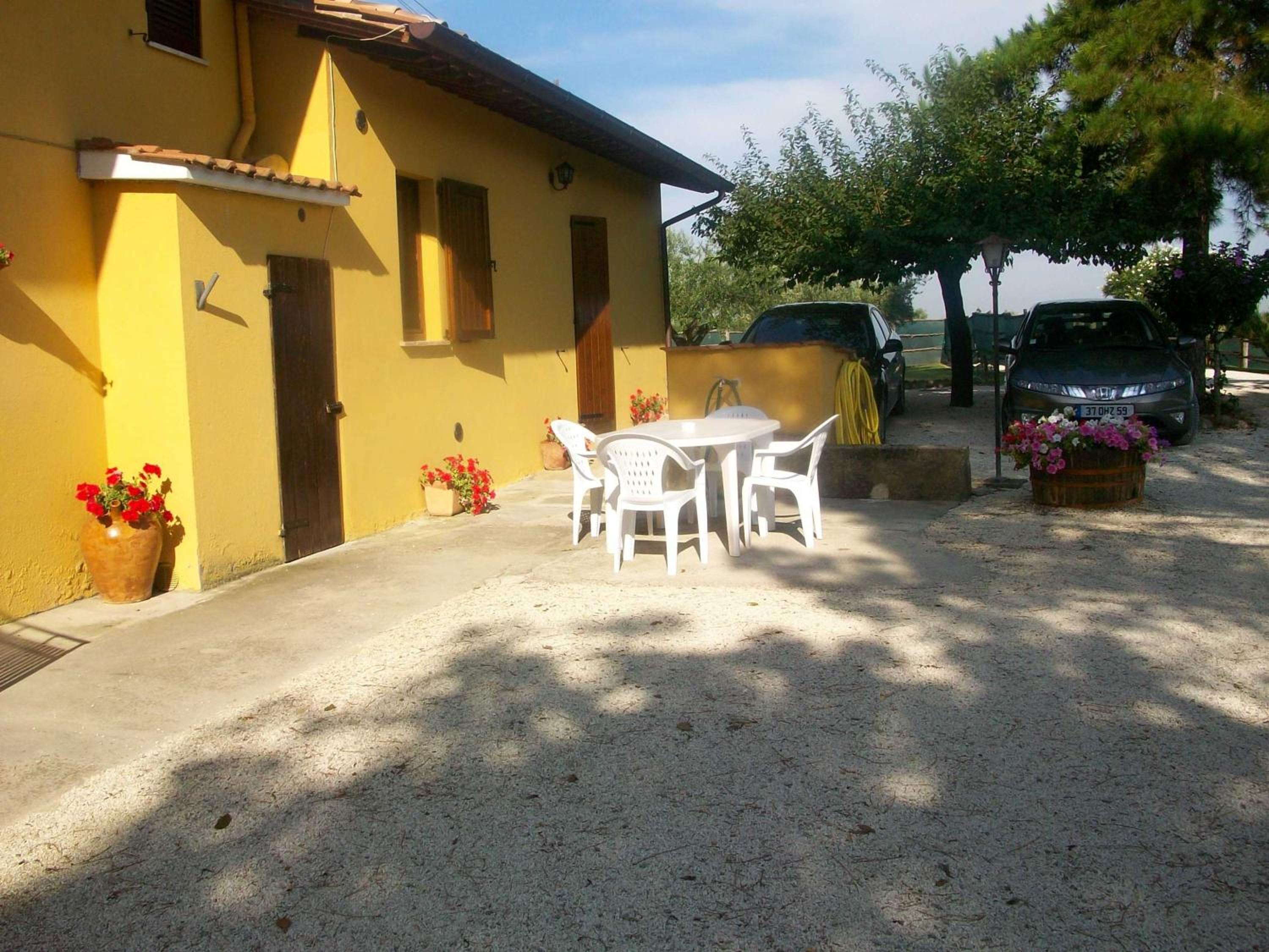 Apartment with Garden View photo 3