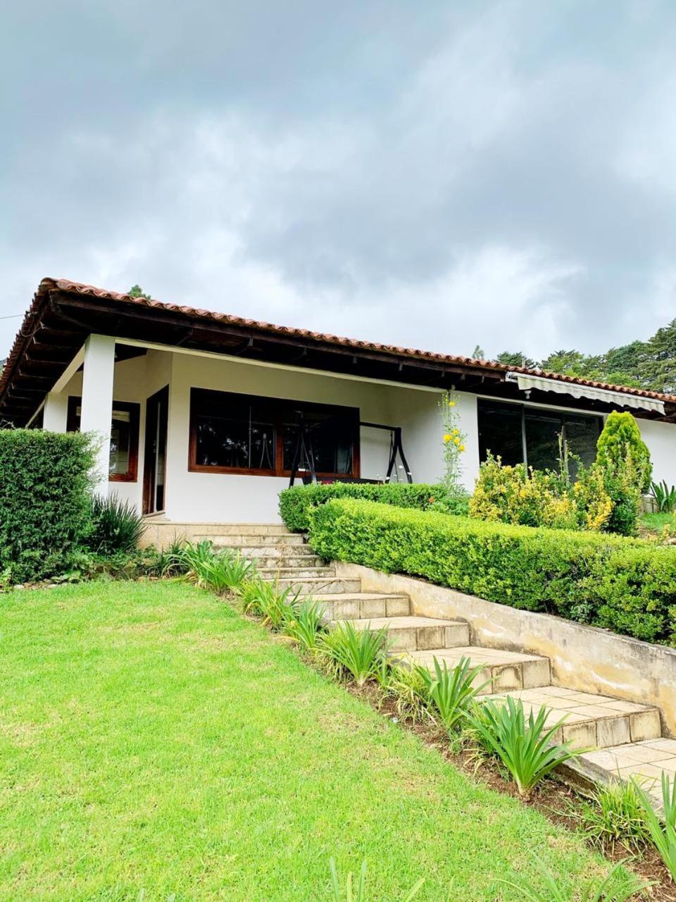 Deluxe Villa photo 2