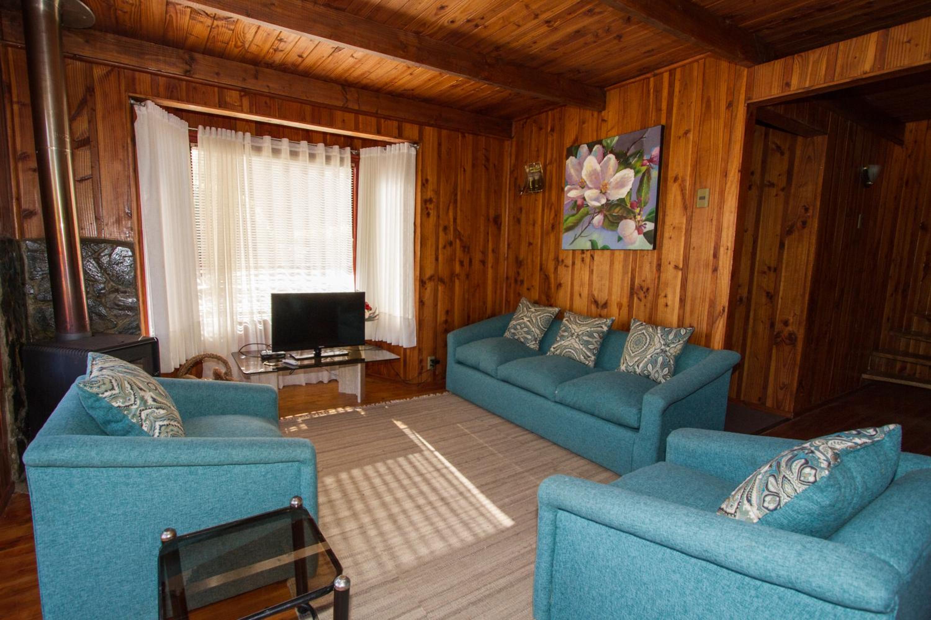 Four-Bedroom House photo 3