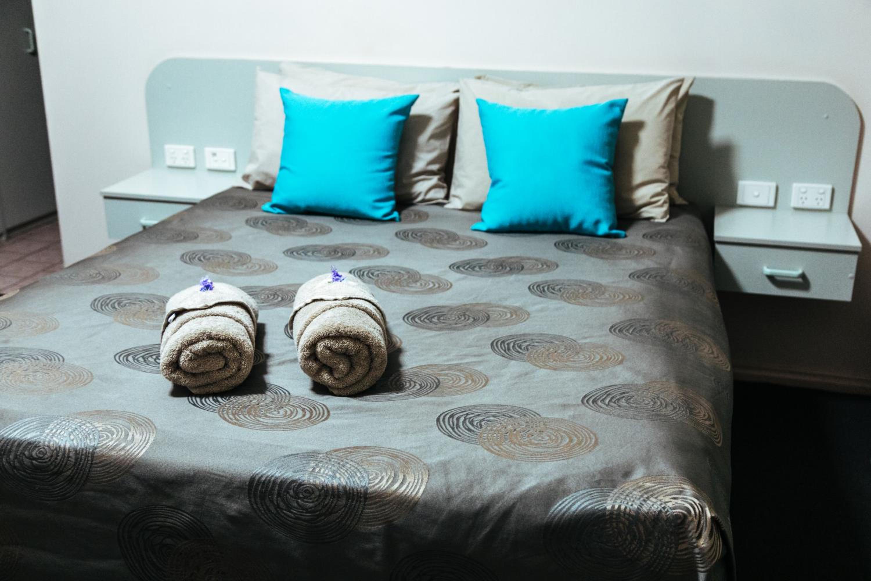 Deluxe Double Room with Extra Bed
