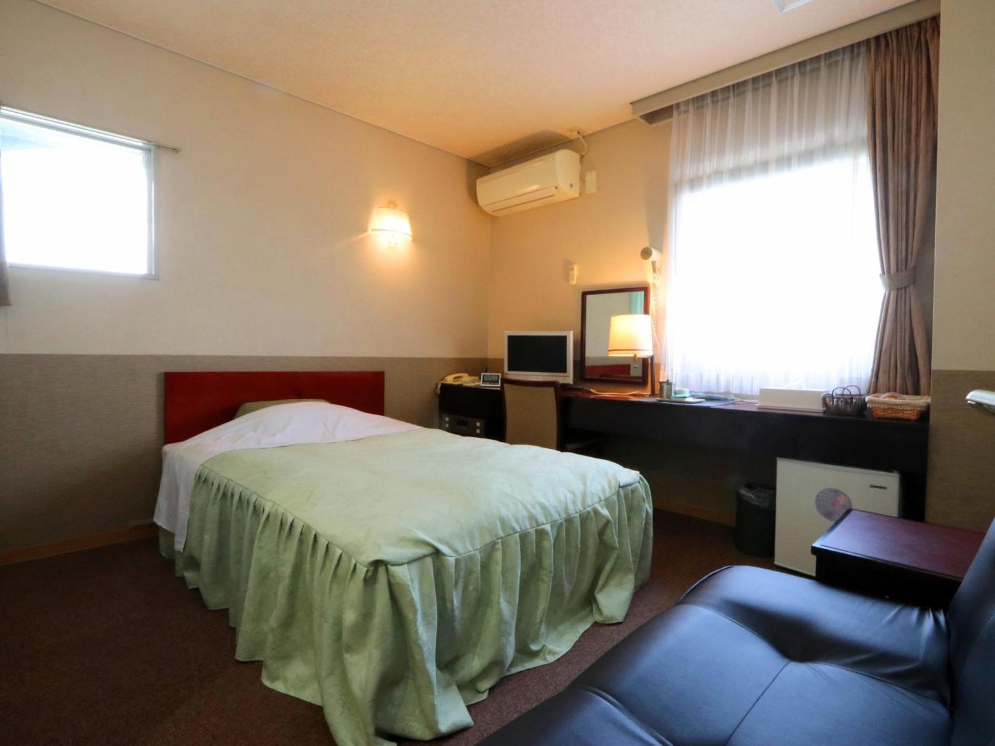 Deluxe Single Room photo 1