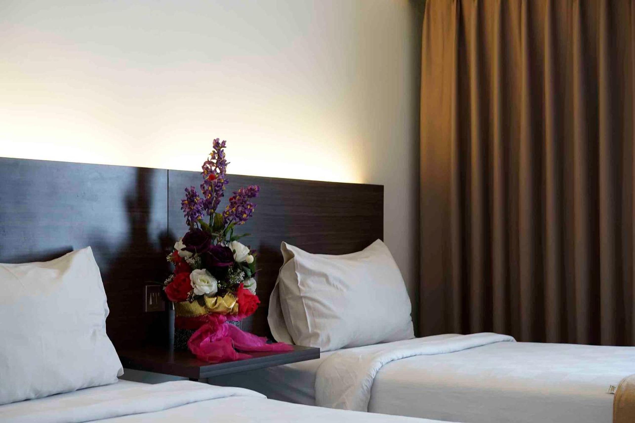 Deluxe Twin Room - Photo 1