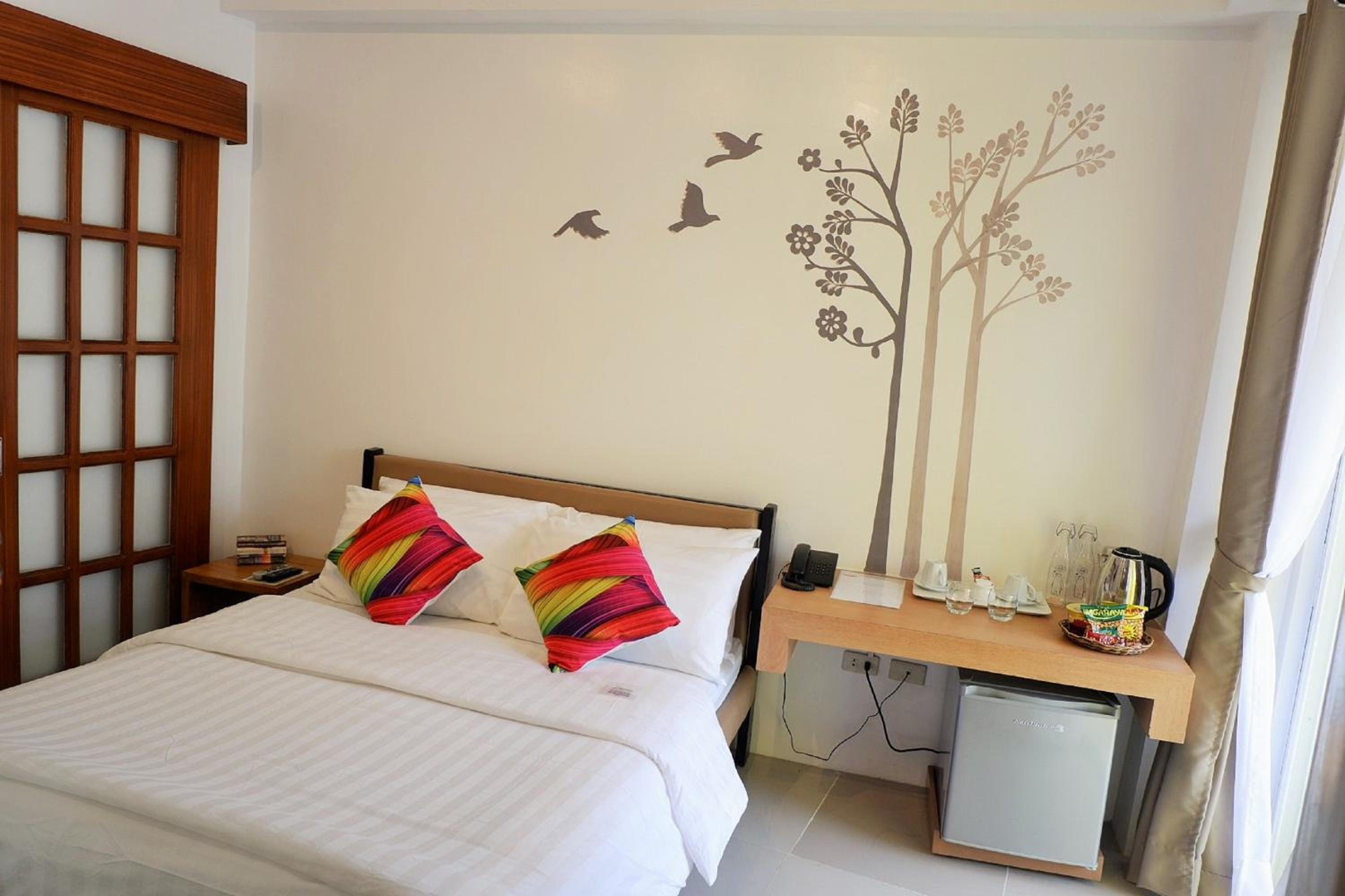 Double Room - Photo 6