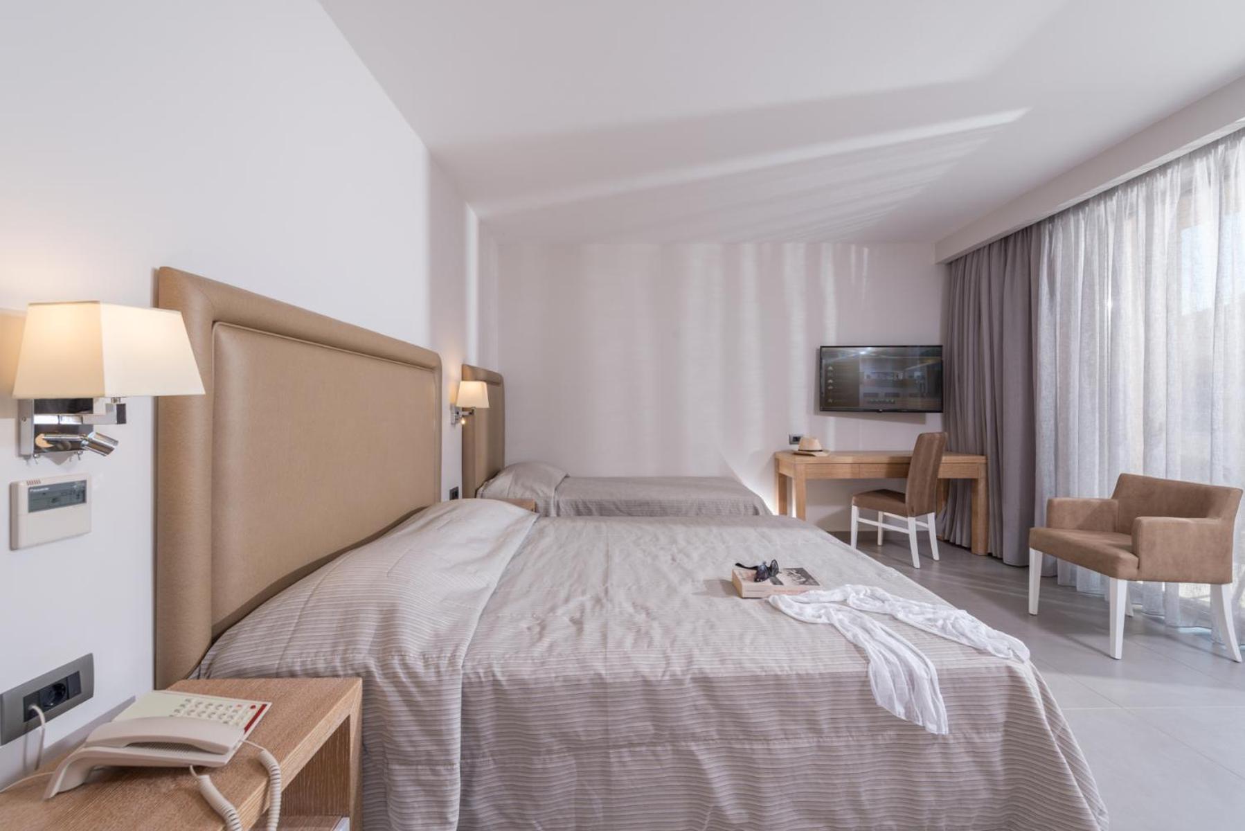 Family One-Bedroom