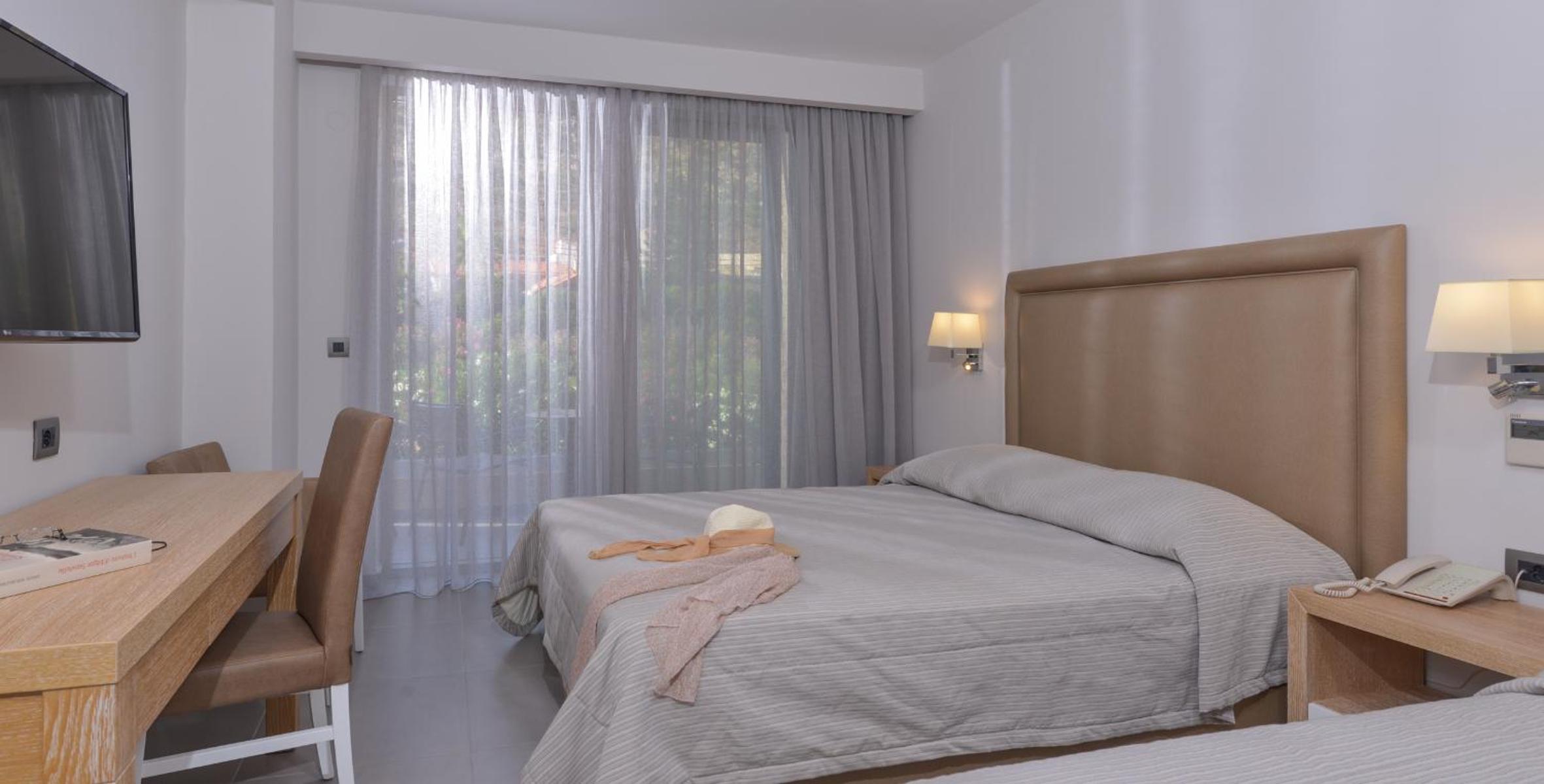 Family One-Bedroom
