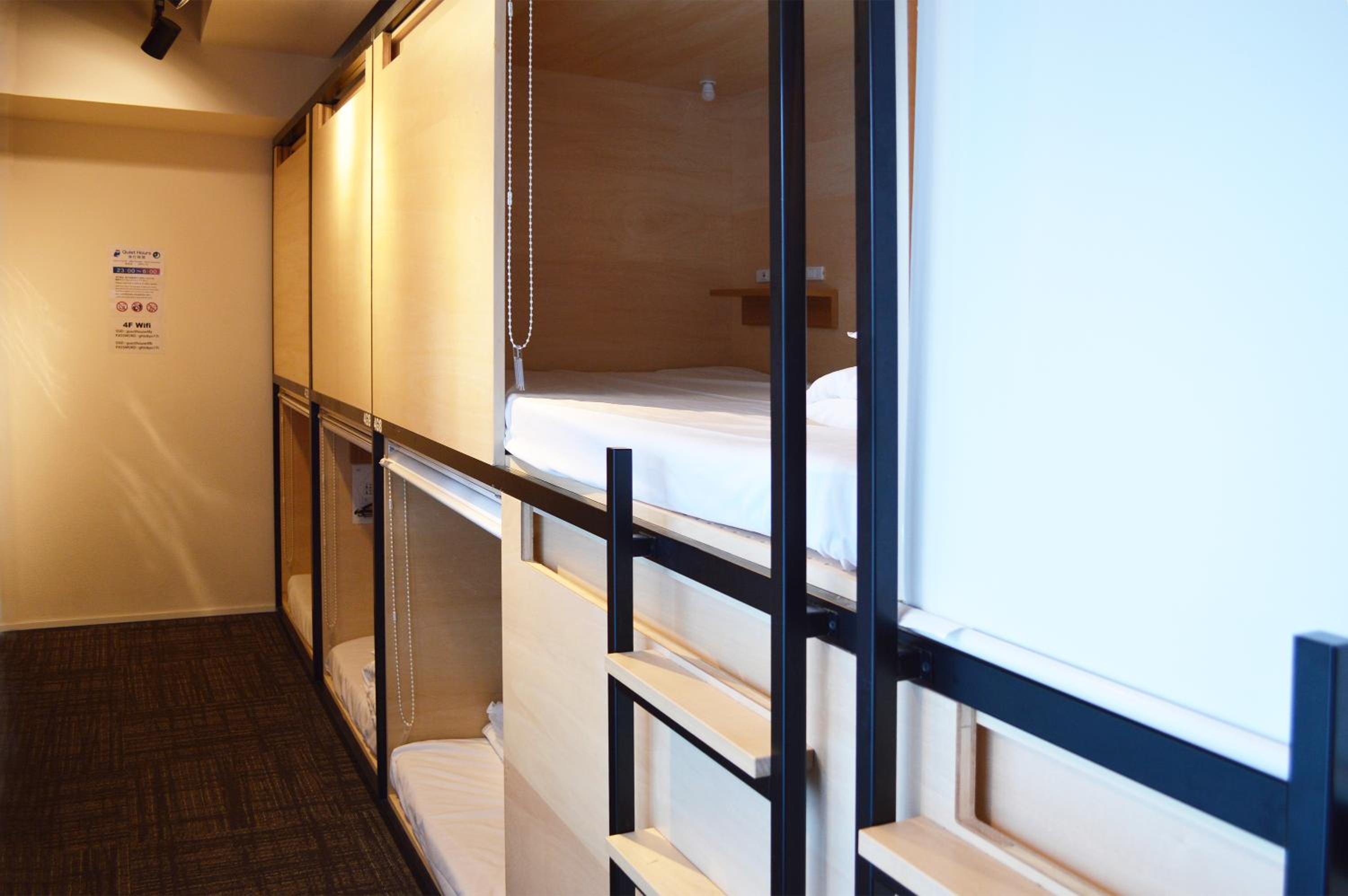 Bunk Bed in Male Dormitory Room  photo 3