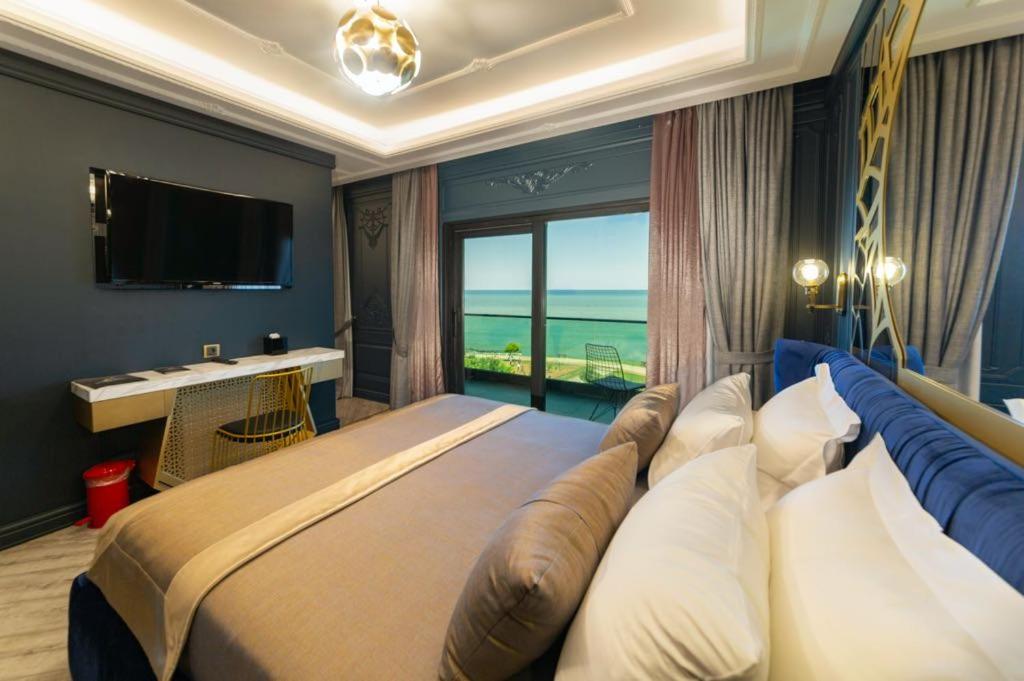 King Suite with Sea View - Photo 2