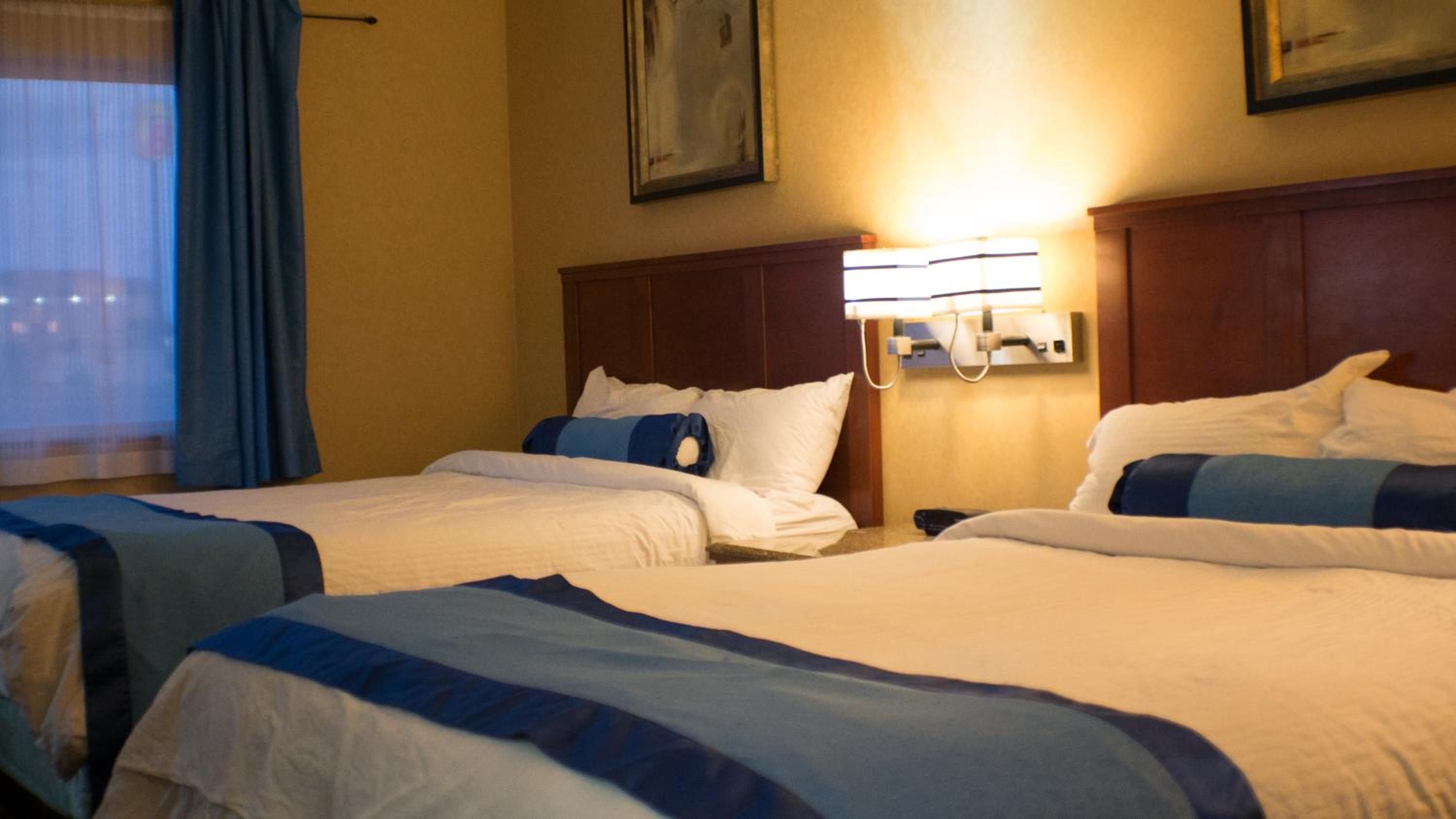 Double Room with Two Double Beds - Non-Smoking - Photo 6