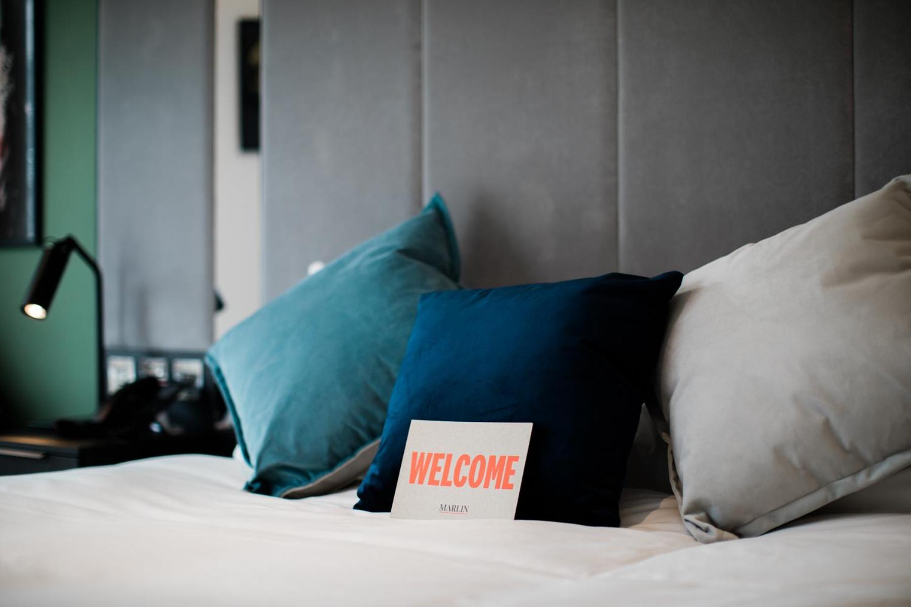 Deluxe Room - Photo 8