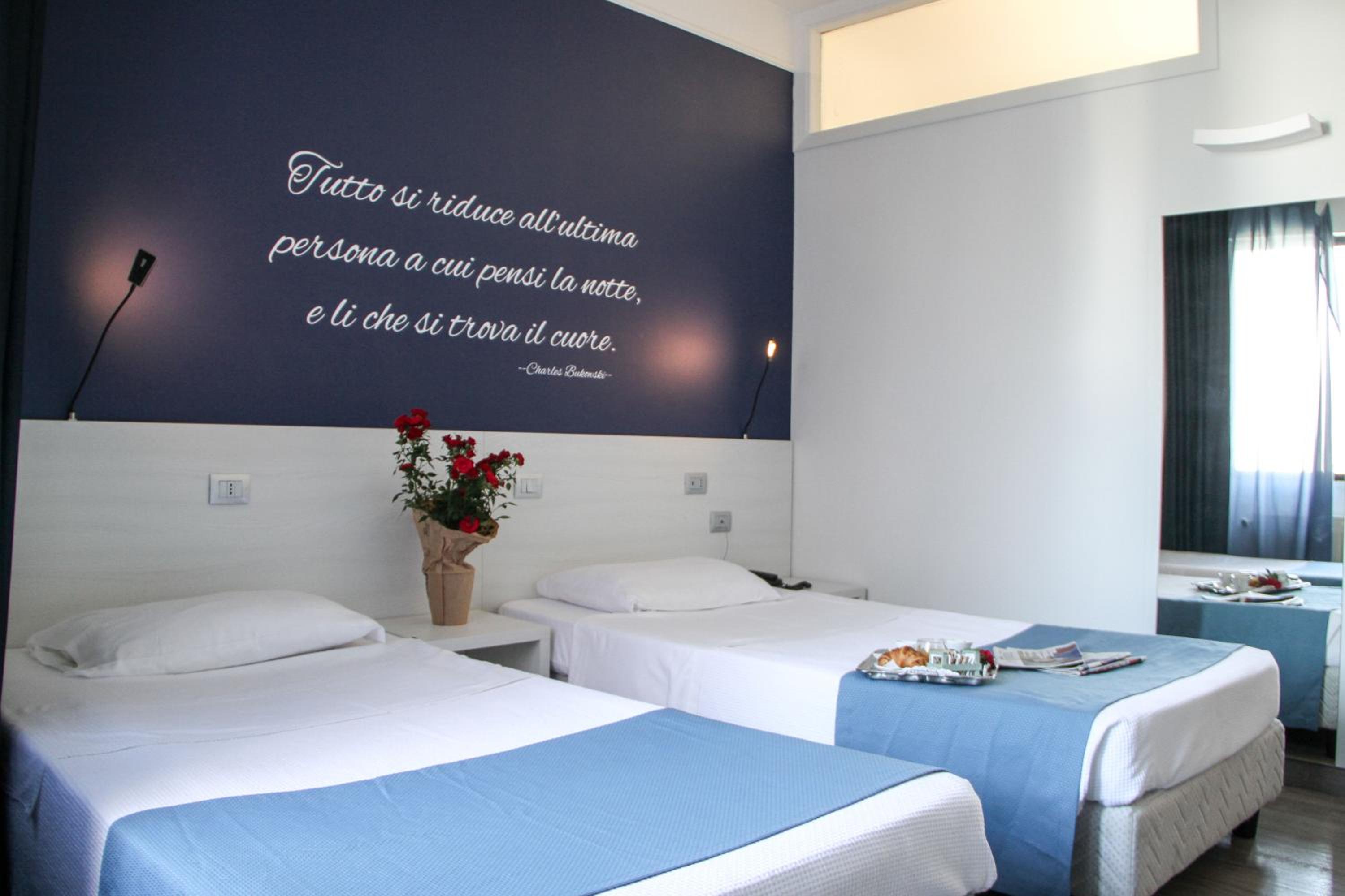 Superior Double or Twin Room - Photo 6