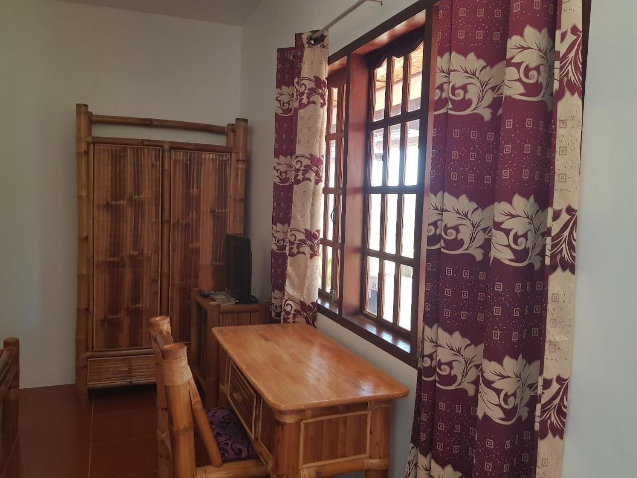 Standard Double Room - Photo 14