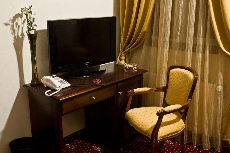 Single Room photo 2