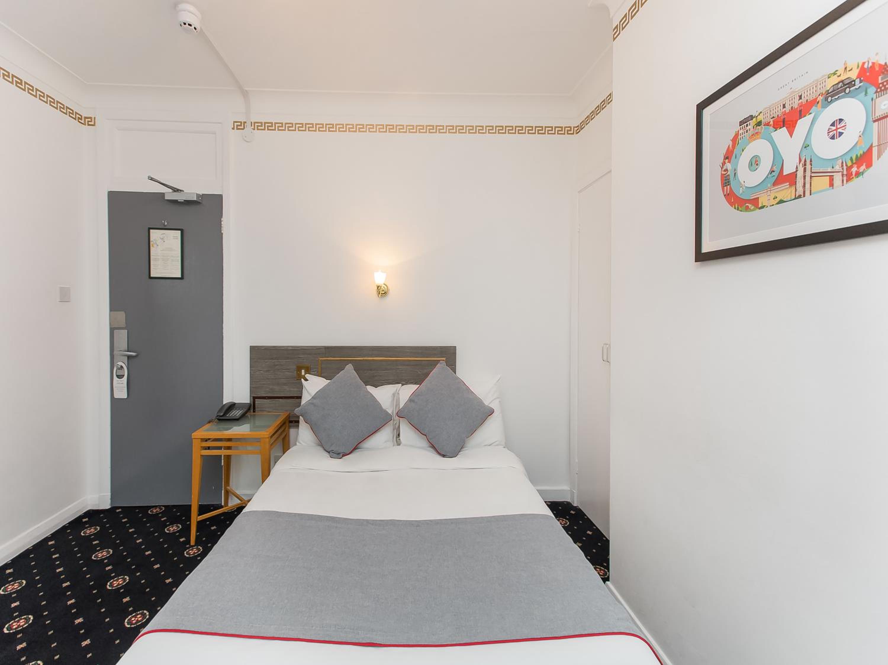 Small Double Room photo 3
