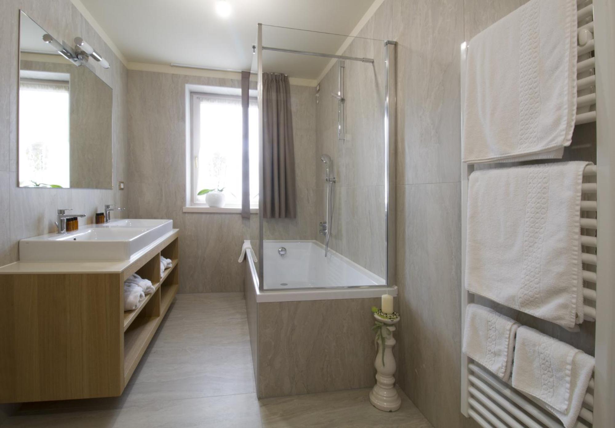 Comfort Double or Twin Room photo 2