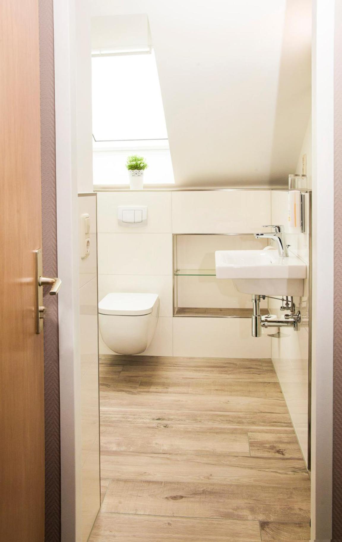 Standard Double Room - Photo 4