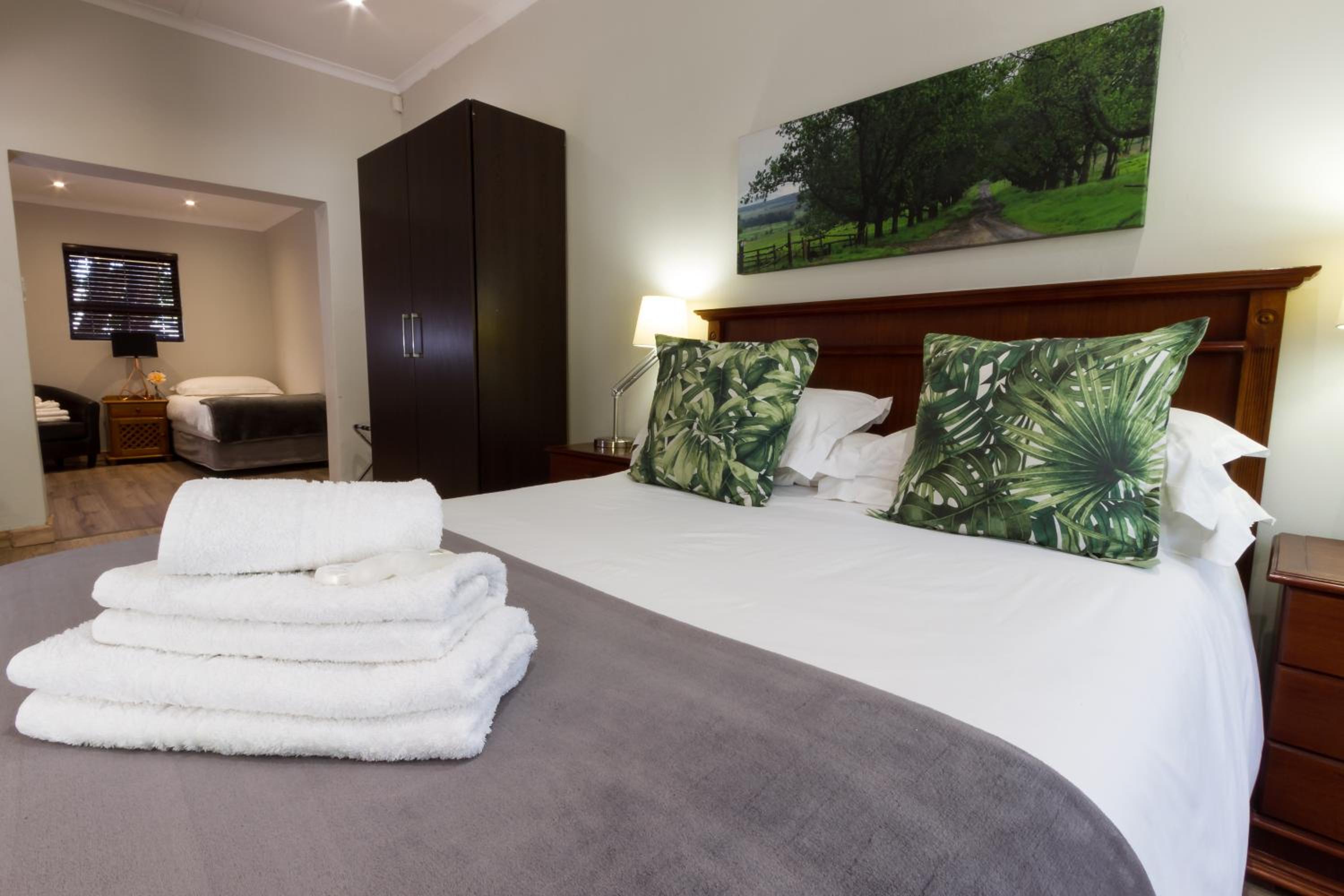 Twin/Double Room photo 1