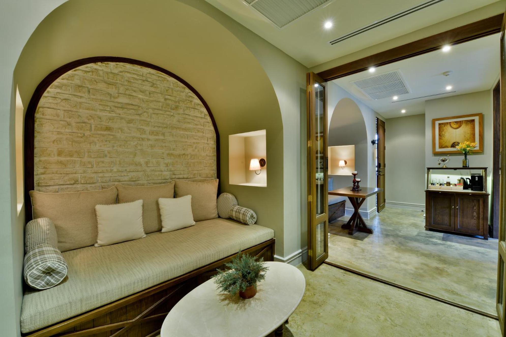 Family Suite - Photo 6