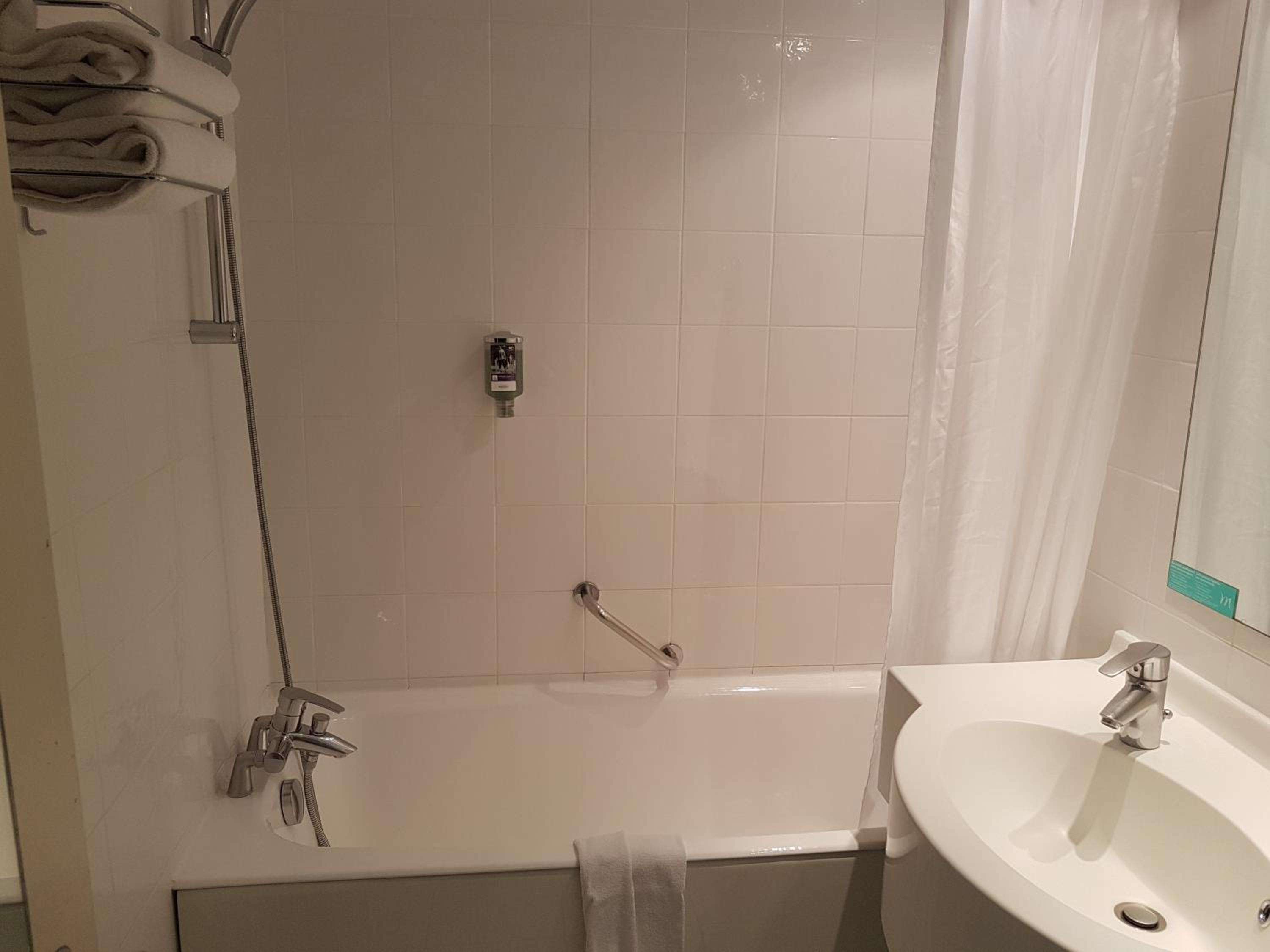 Classic Double Room with Harbor View - Photo 7