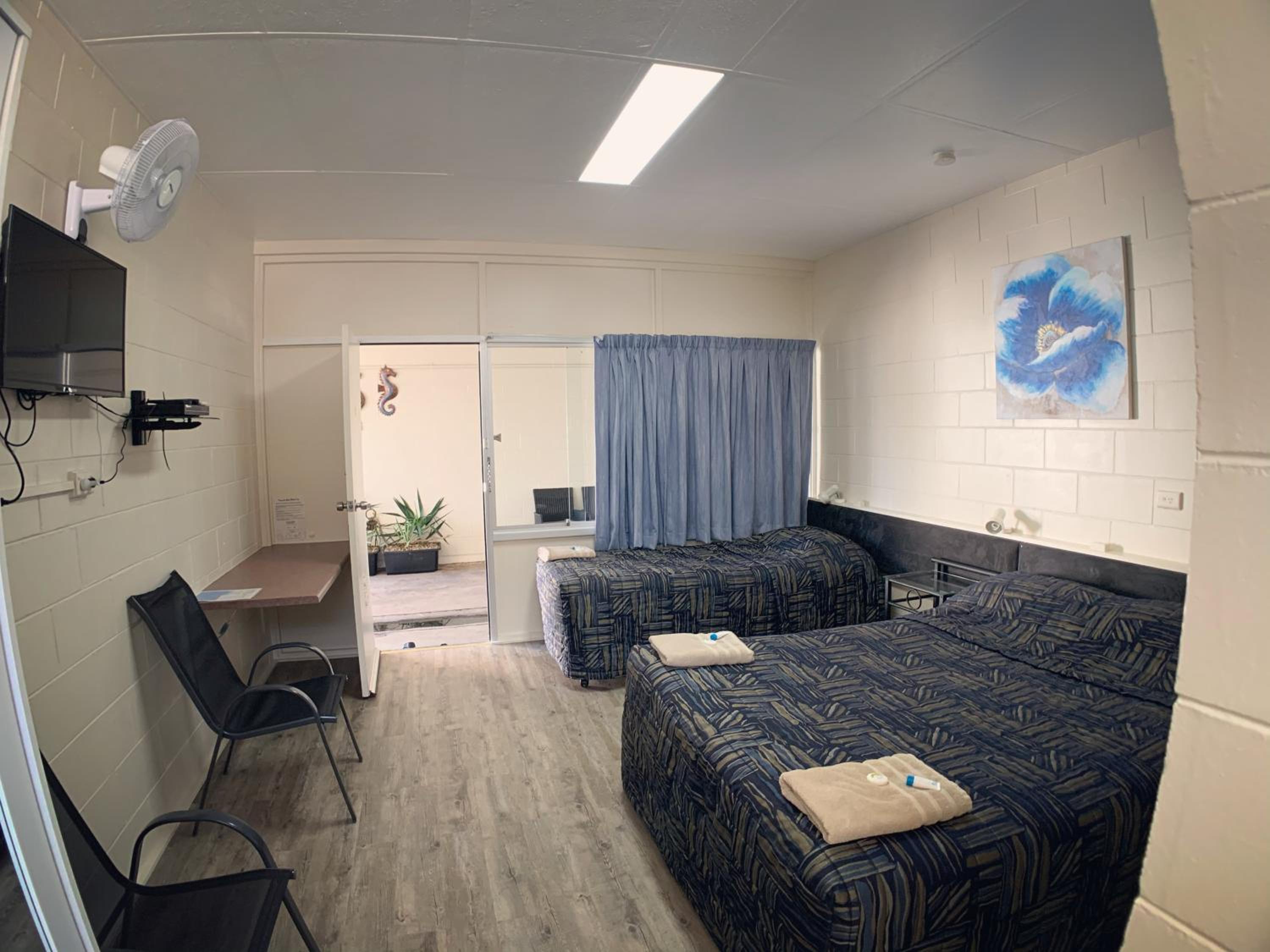 Deluxe Twin Room - Photo 4