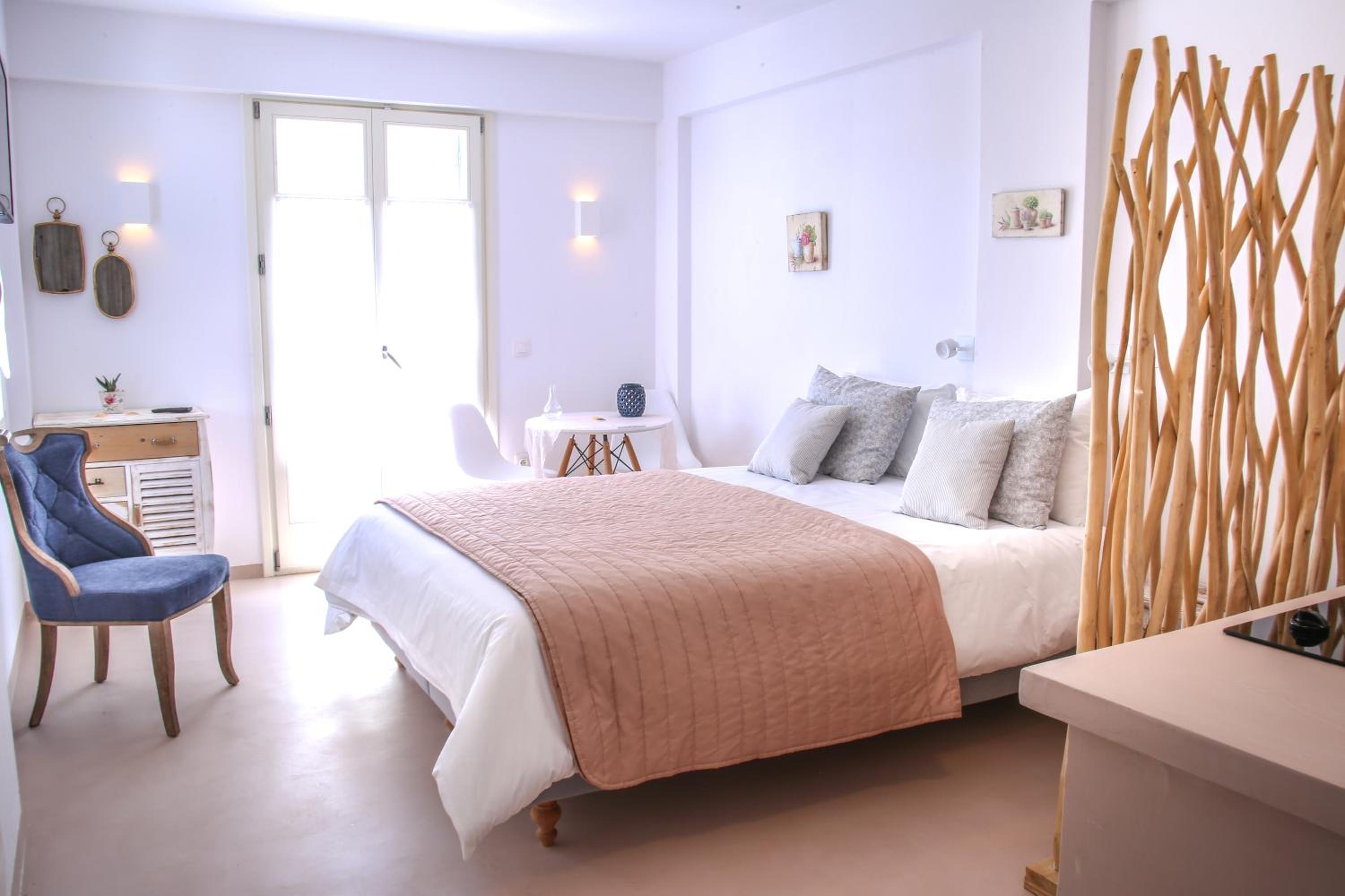 Superior Double Room with Balcony