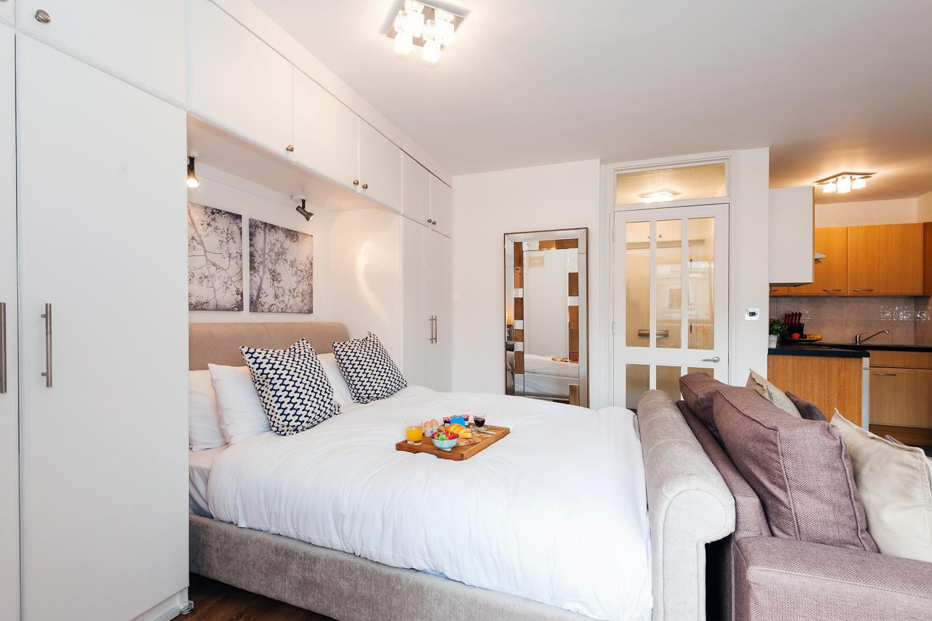 Superior Studio Apartment photo 1