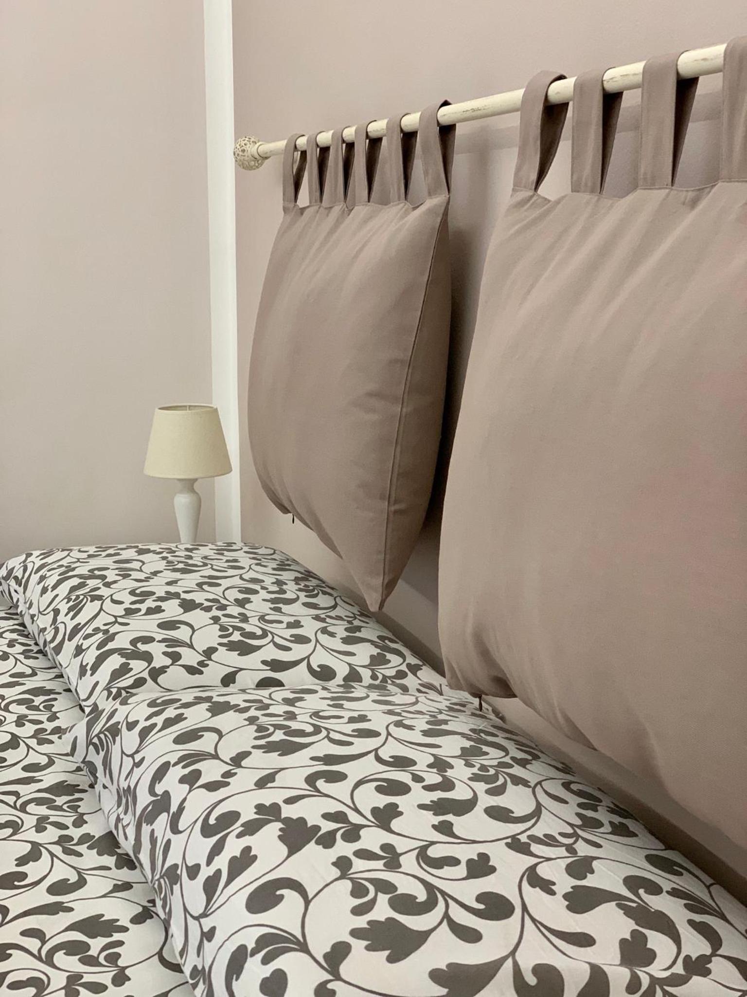Double or Twin Room with Private Bathroom - Photo 1