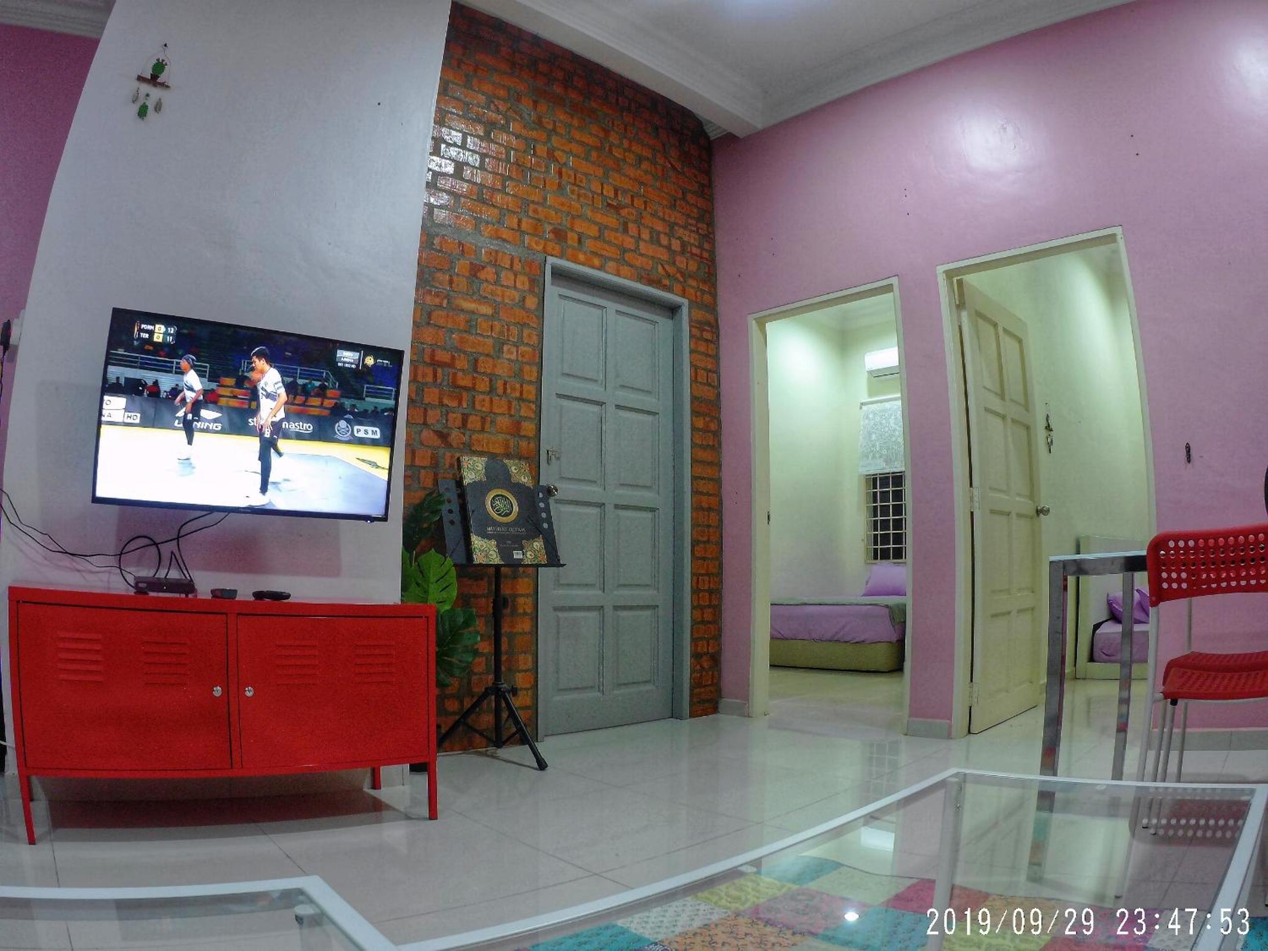 Two-Bedroom House photo 2