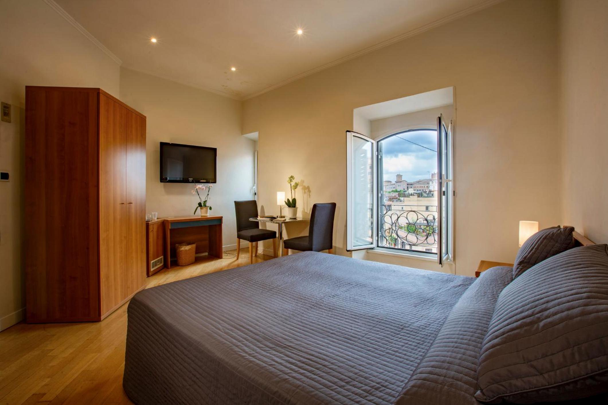 Superior Triple Room photo 1