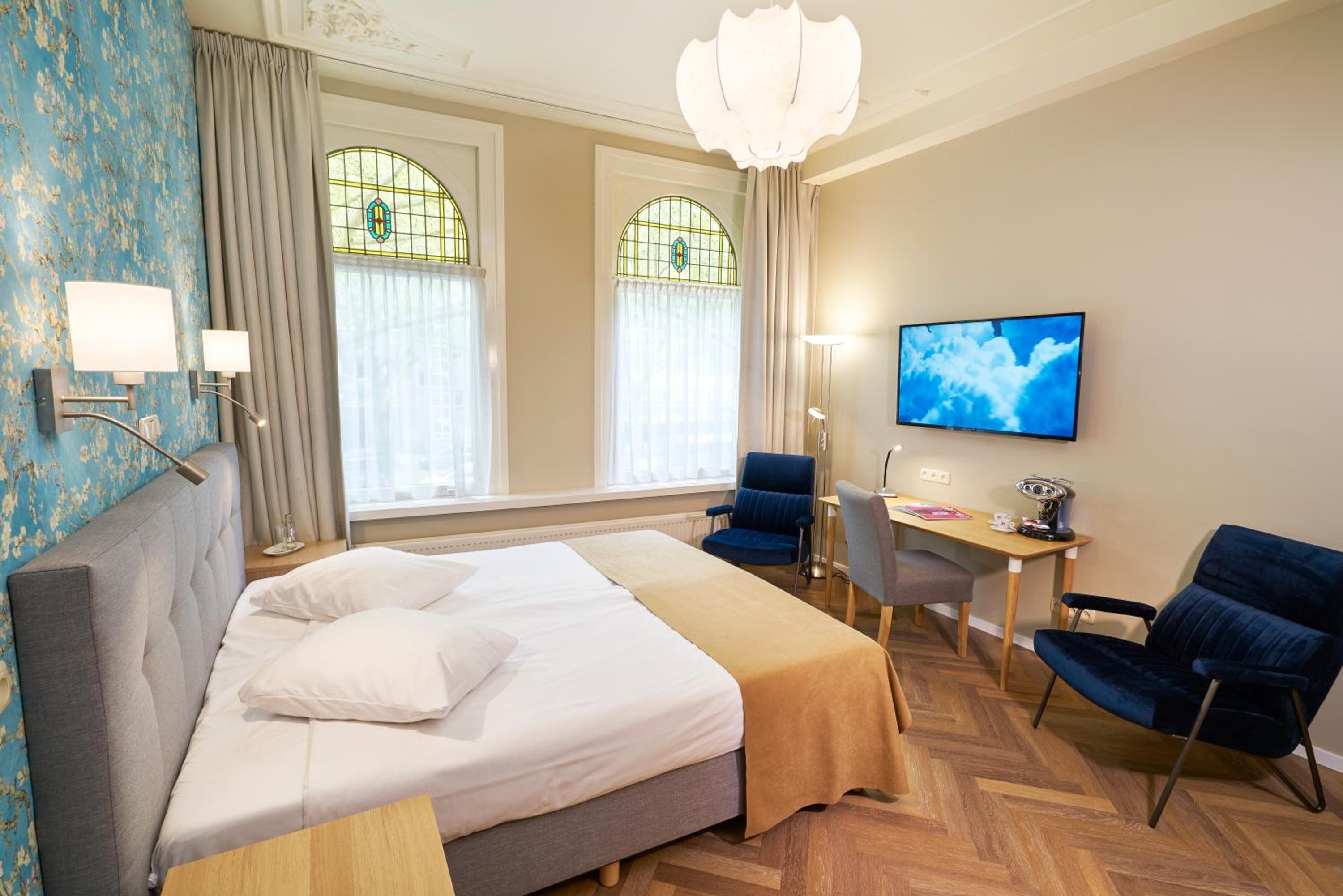 Standard Double or Twin Room - Photo 1