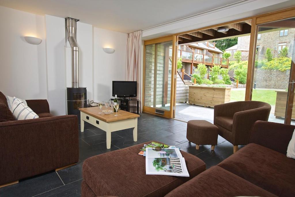Three-Bedroom Villa photo 1