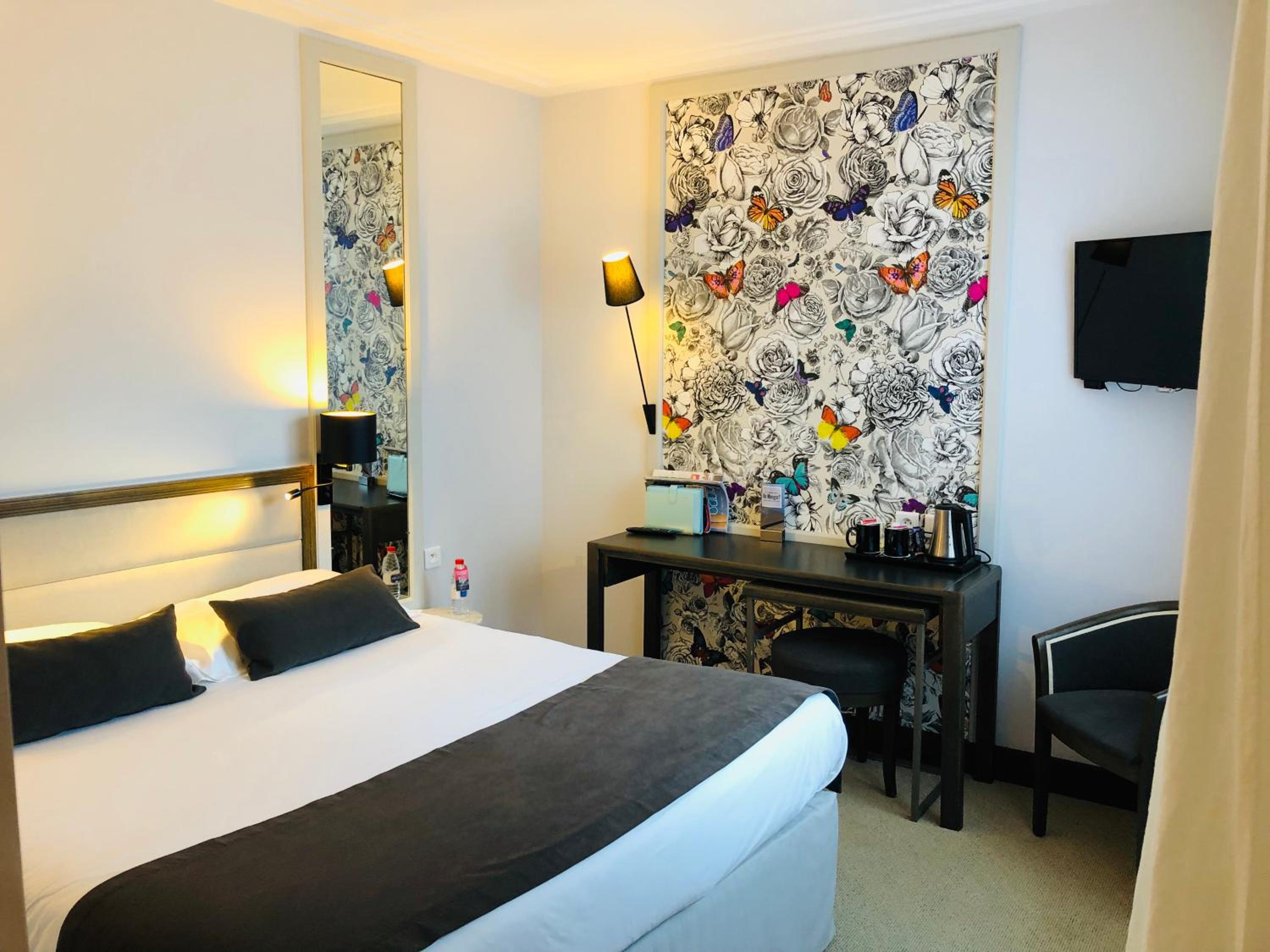 Standard Double Room - Villa or Patio Side - Photo 1