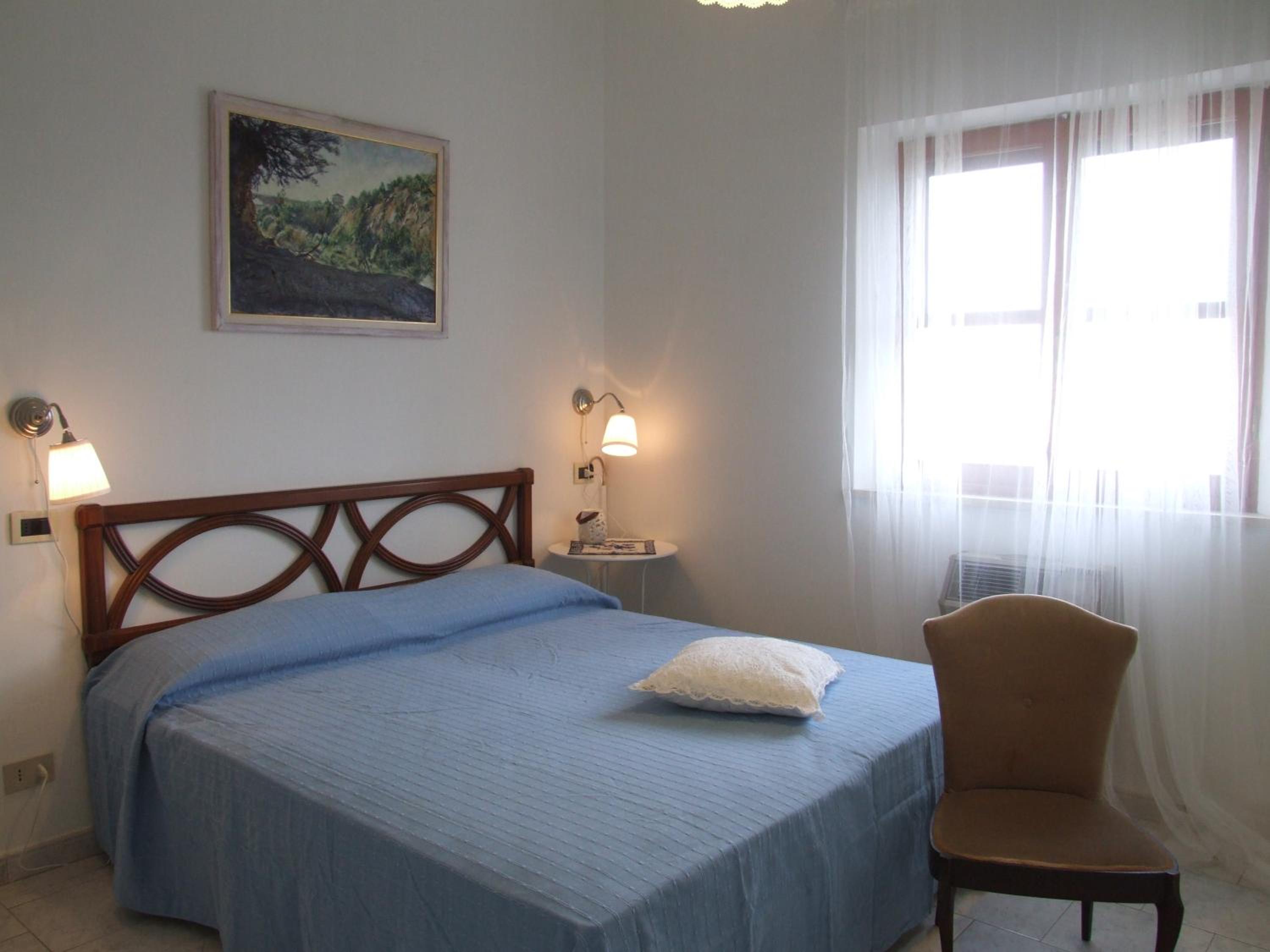Two-Bedroom House with Balcony photo 2