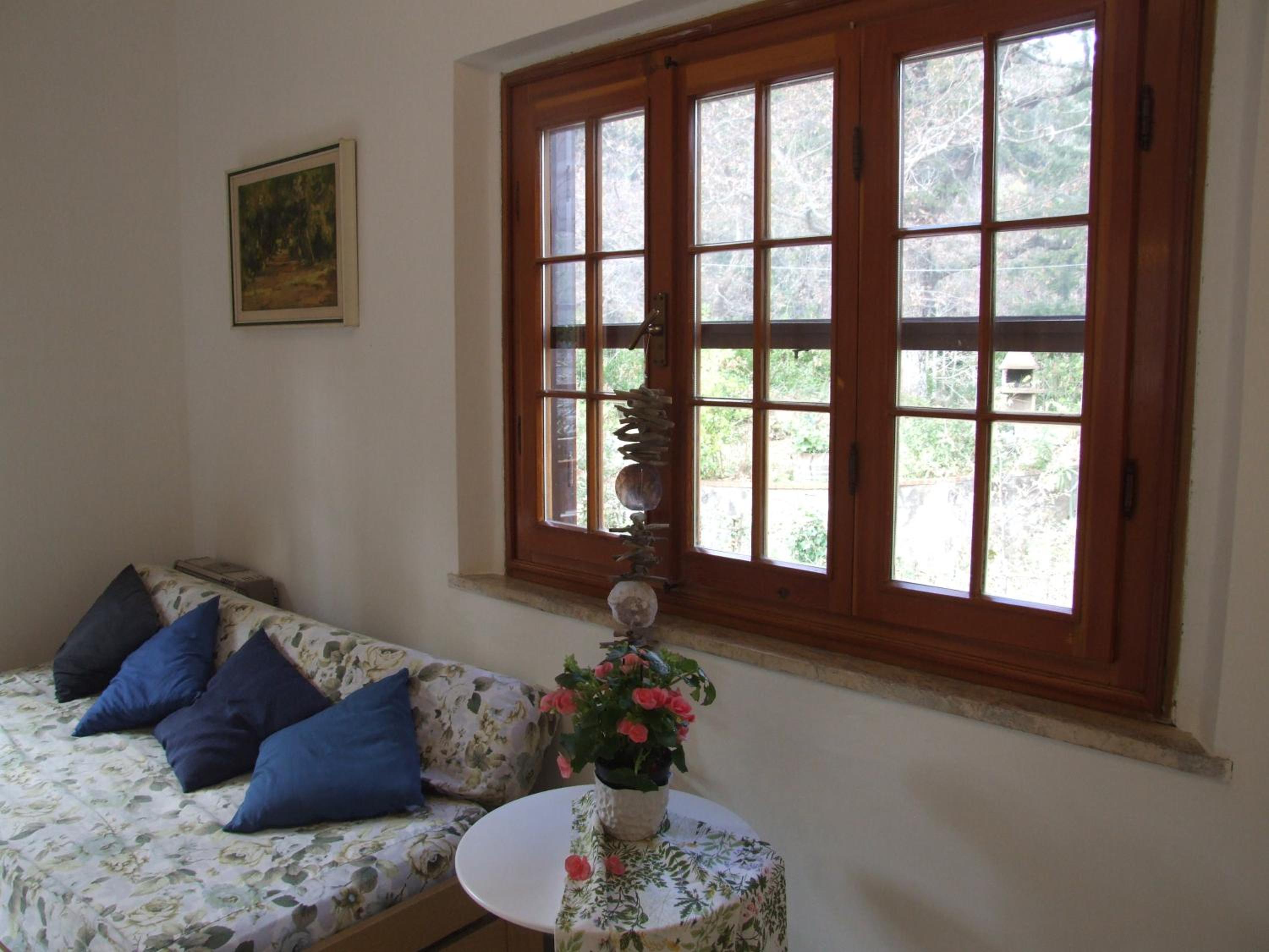 Two-Bedroom House with Balcony photo 1
