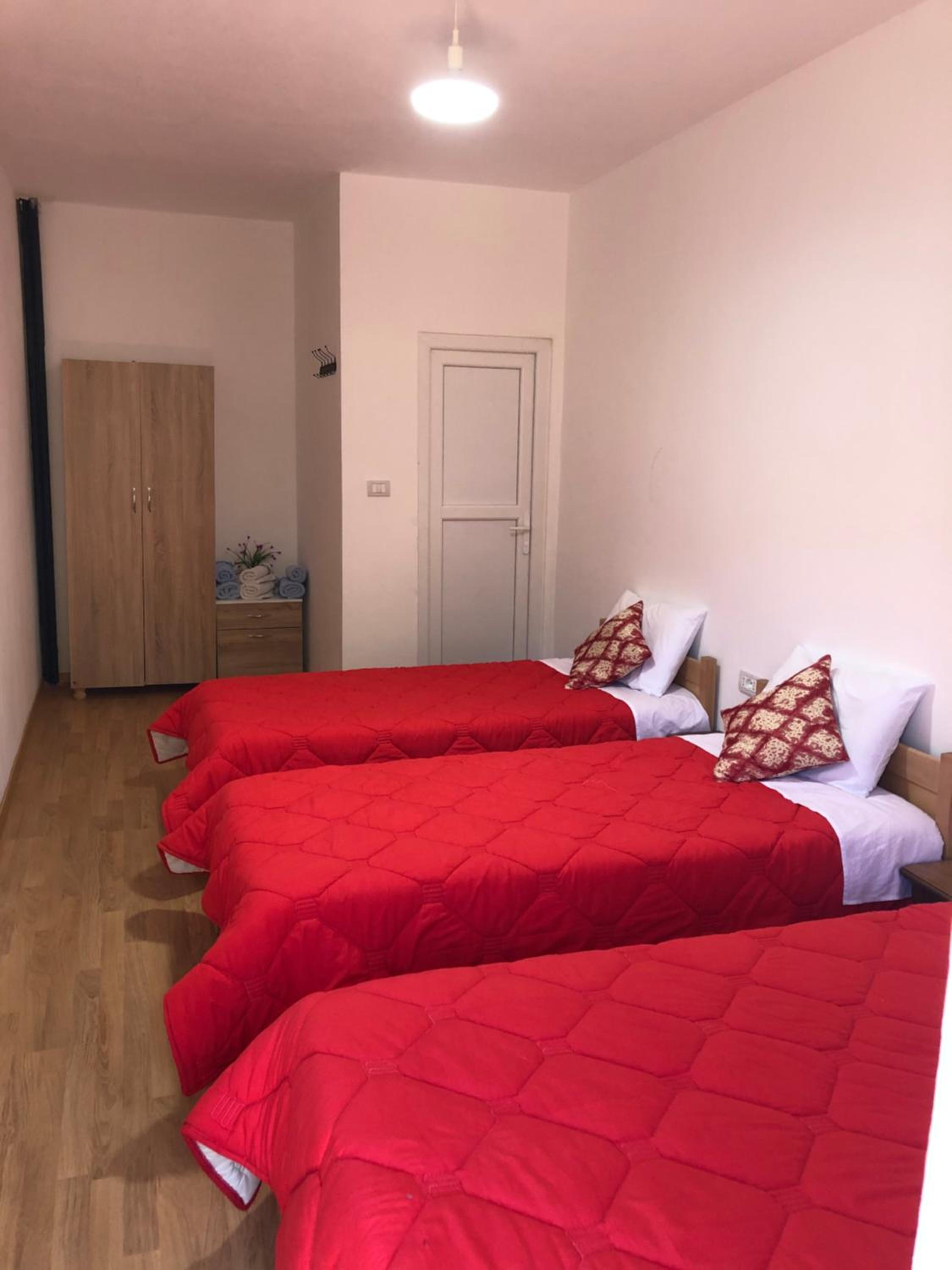 Triple Room photo 2
