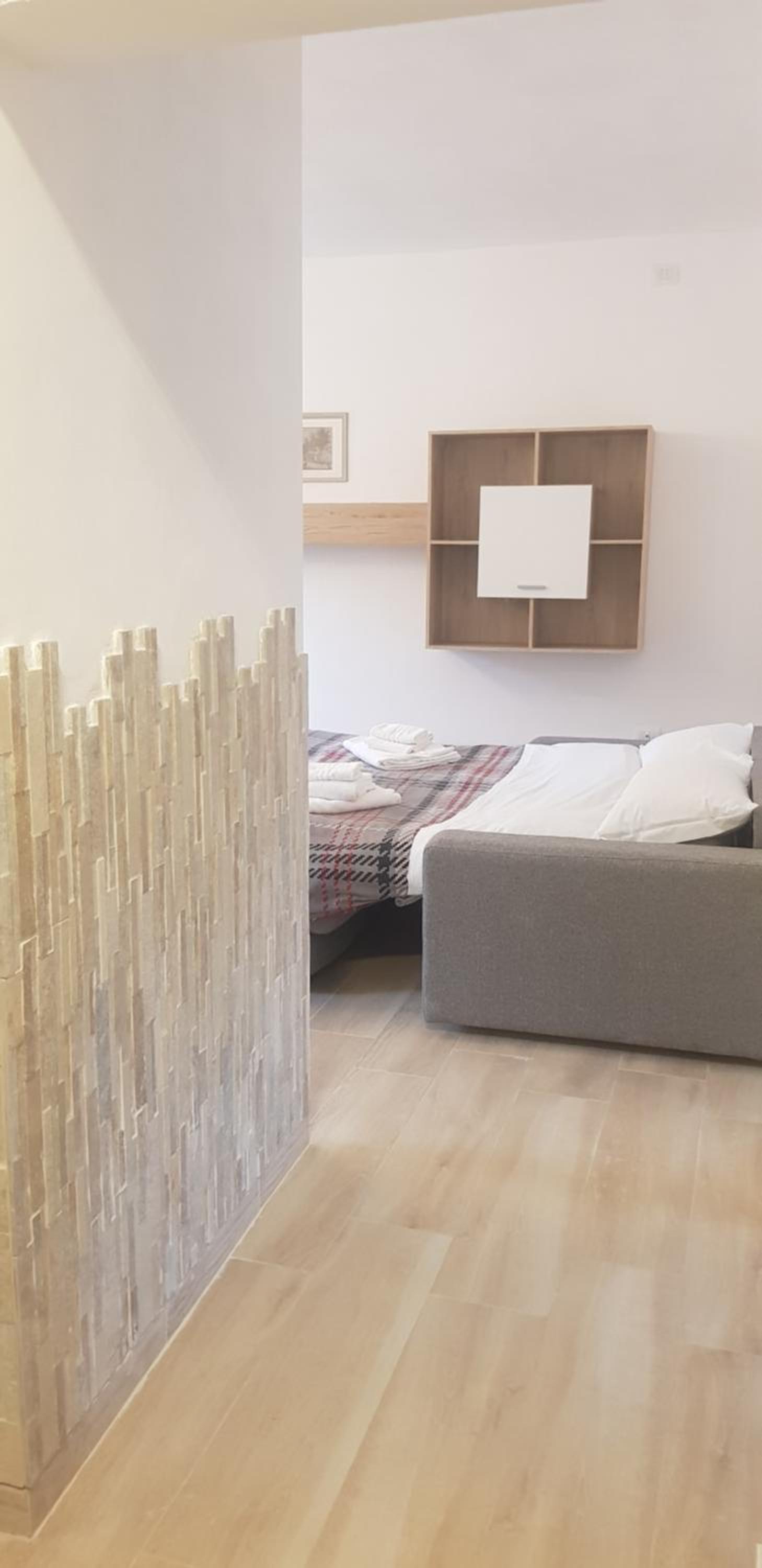 Apartment - Photo 2